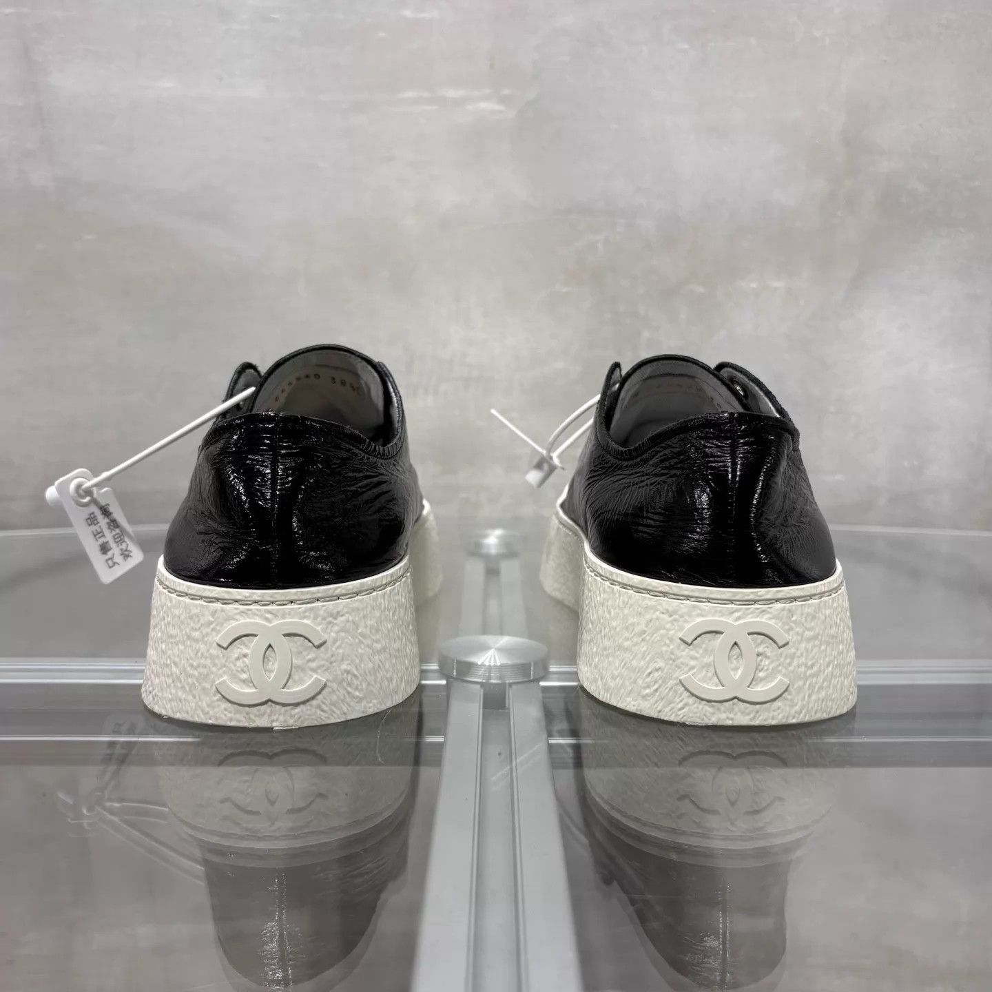 Chanel CHANEL Leather 25S Platform Loafer Black EUR 38.5 Size US 8 / IT 38 - 6 Thumbnail