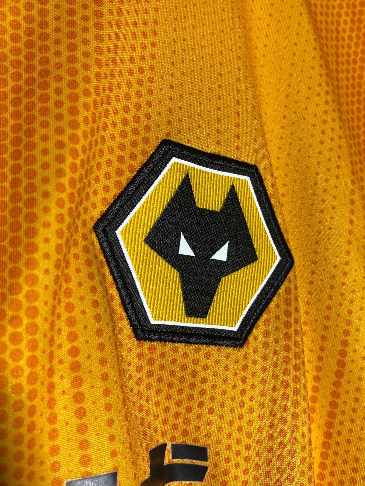 Adidas Adidas FC Wolves Wolverhampton 2019 Home Football Shirt Size US M / EU 48-50 / 2 - 9 Thumbnail