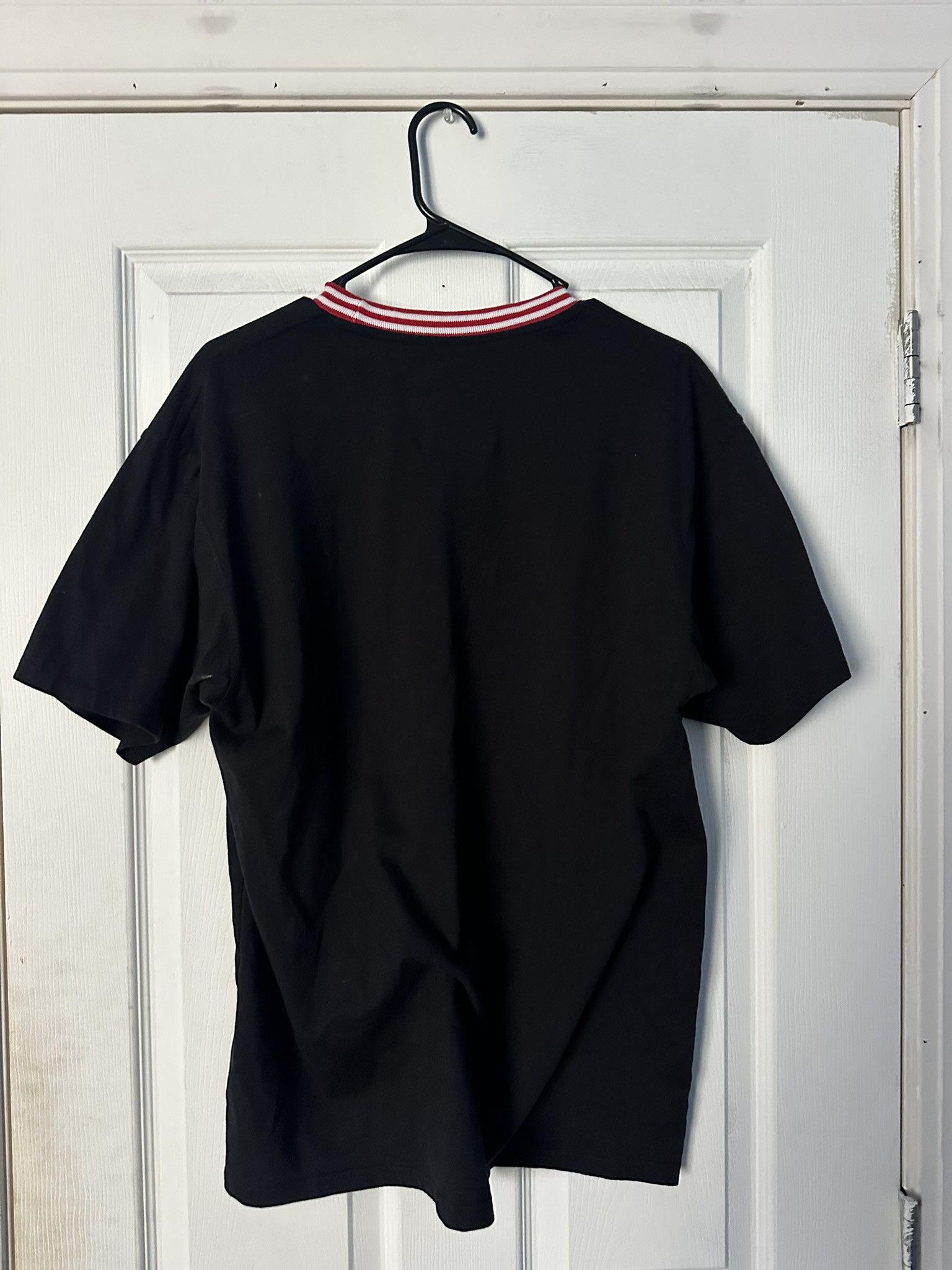 Fashion Nova Fashion Nova "Hustler" Black Graphic Tee with Red Accents Size US L / EU 52-54 / 3 - 2 Thumbnail