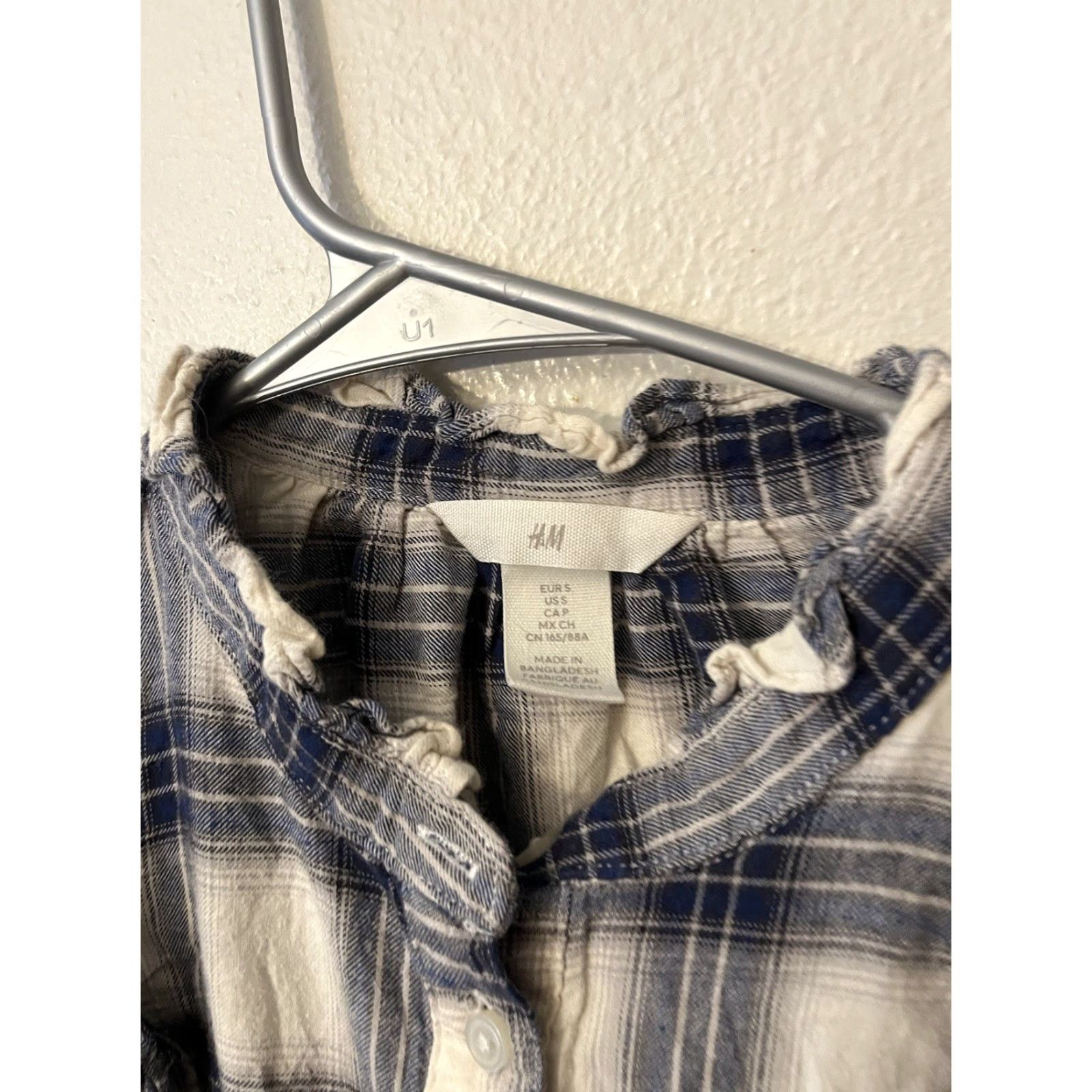 H&M H&M Blouse Plaid Multicolor Long Sleeve Womens Ruffled Crew Button Down Size S Size S / US 4 / IT 40 - 3 Thumbnail