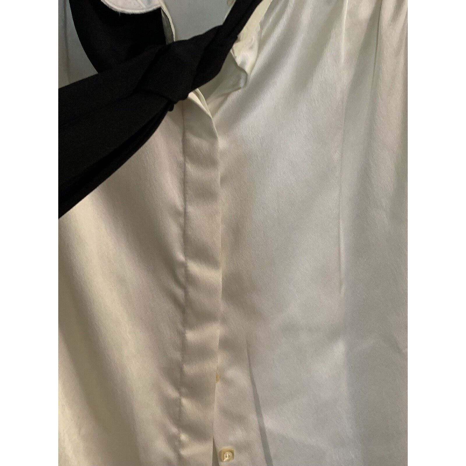 St. John St. John Lace Top Blouse Pussy Bow Neck Tie Sz 4 Vintage Size S / US 4 / IT 40 - 6 Thumbnail