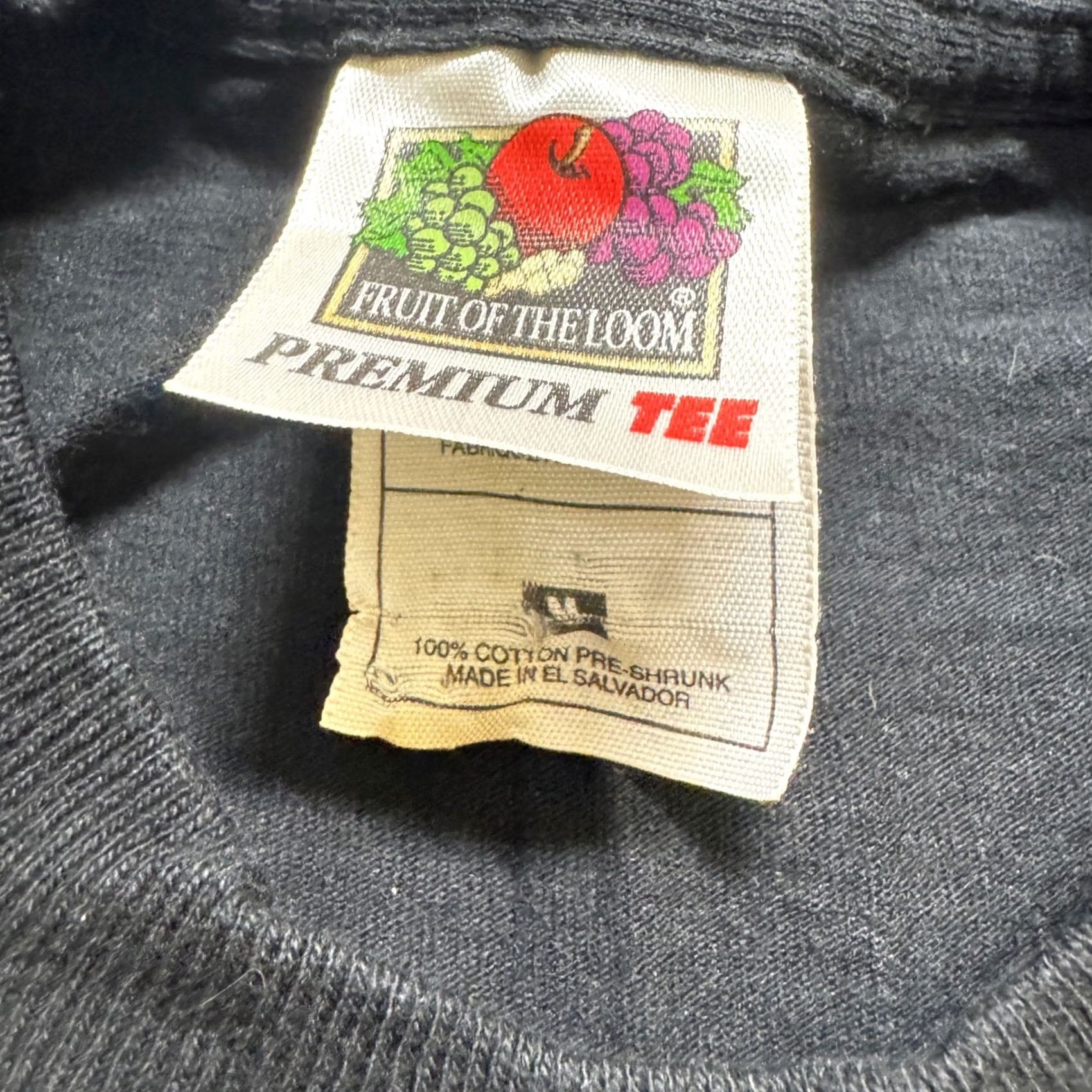 Vintage VINTAGE Alaska 90s Puffin Fratercula Arctica Bird Nature T-shirt M Black Mens Size US M / EU 48-50 / 2 - 2 Thumbnail