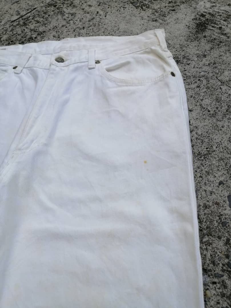 Lee Lee White Pants Size US 31 - 2 Thumbnail