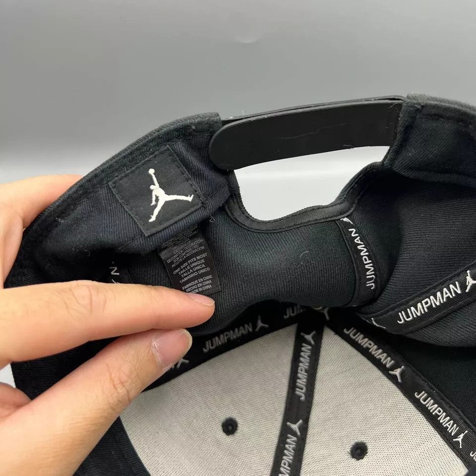 Jordan Brand Air Jordan Hat Men Black Leather Brim Jumpman Snap Back Cap Size ONE SIZE - 4 Thumbnail
