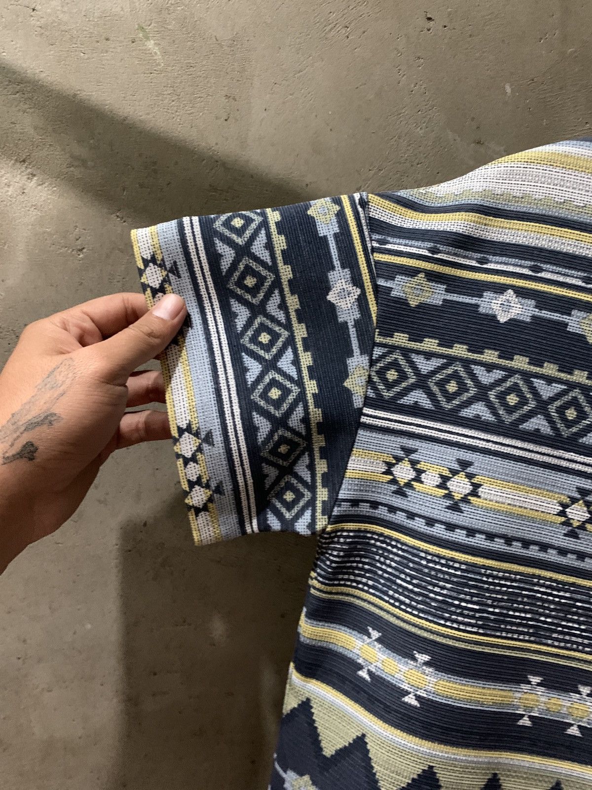 Japanese Brand × Vintage Raf Raf Native Navajo Poly Tee Size US M / EU 48-50 / 2 - 3 Thumbnail