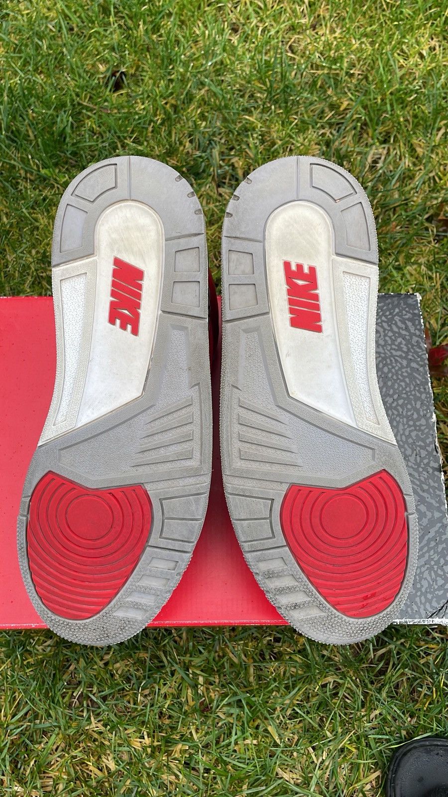 Jordan Brand × Nike Size 11 - Jordan 3 Retro SE Mid Unite Size US 11 / EU 44 - 5 Thumbnail