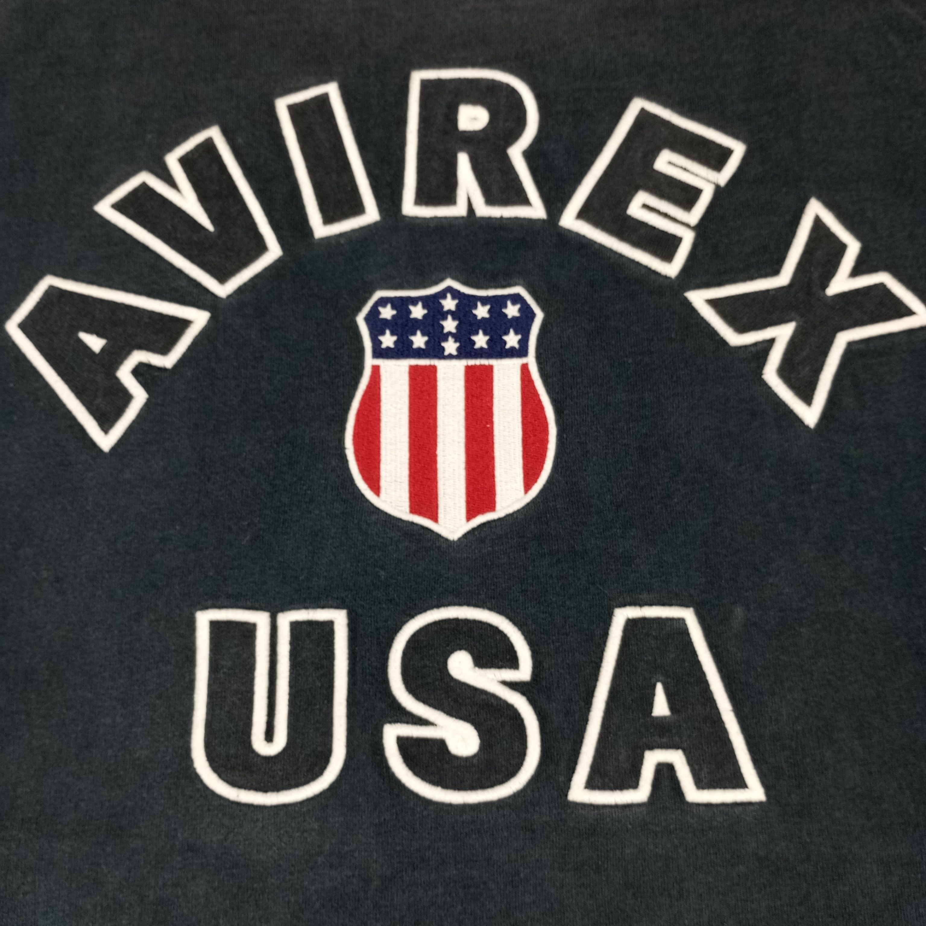 Avirex × Vintage Avirex USA Embroidery Design Tshirt Size US XL / EU 56 / 4 - 2 Thumbnail