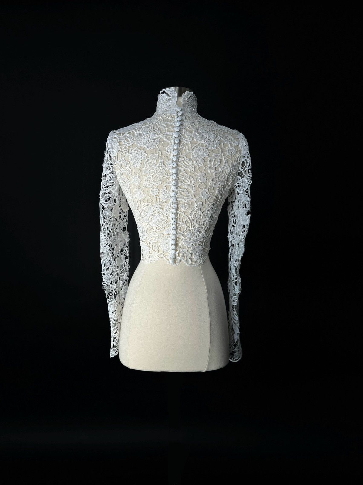 Other Preloved US 0 Guipure Lace Anna Augusta Bridal Cape Size XS / US 0-2 / IT 36-38 - 8 Thumbnail