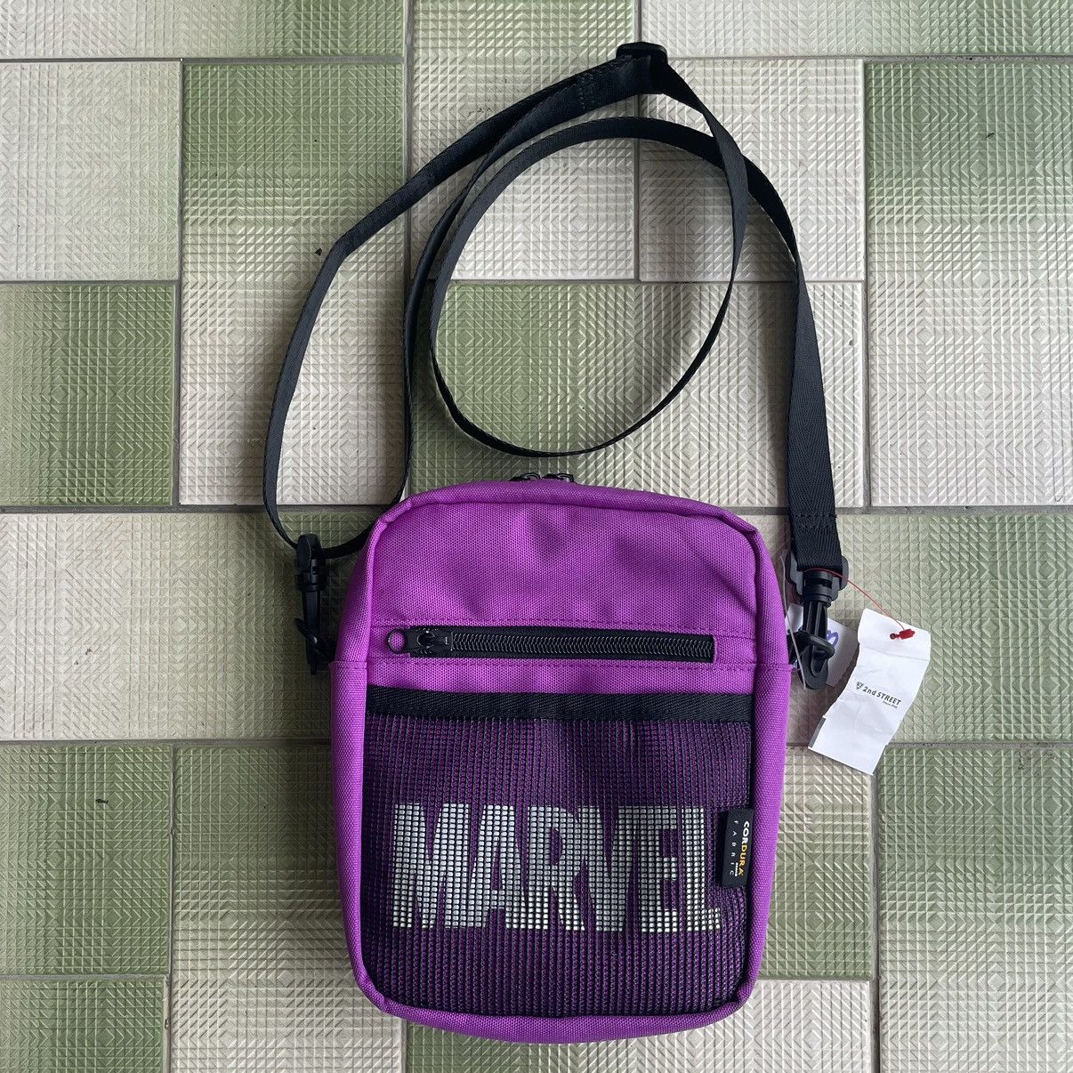 Cartoon Network × Marvel Comics Marvel X Cordura Fabric With Netting Front Pocket Crossbody Size ONE SIZE - 11 Thumbnail