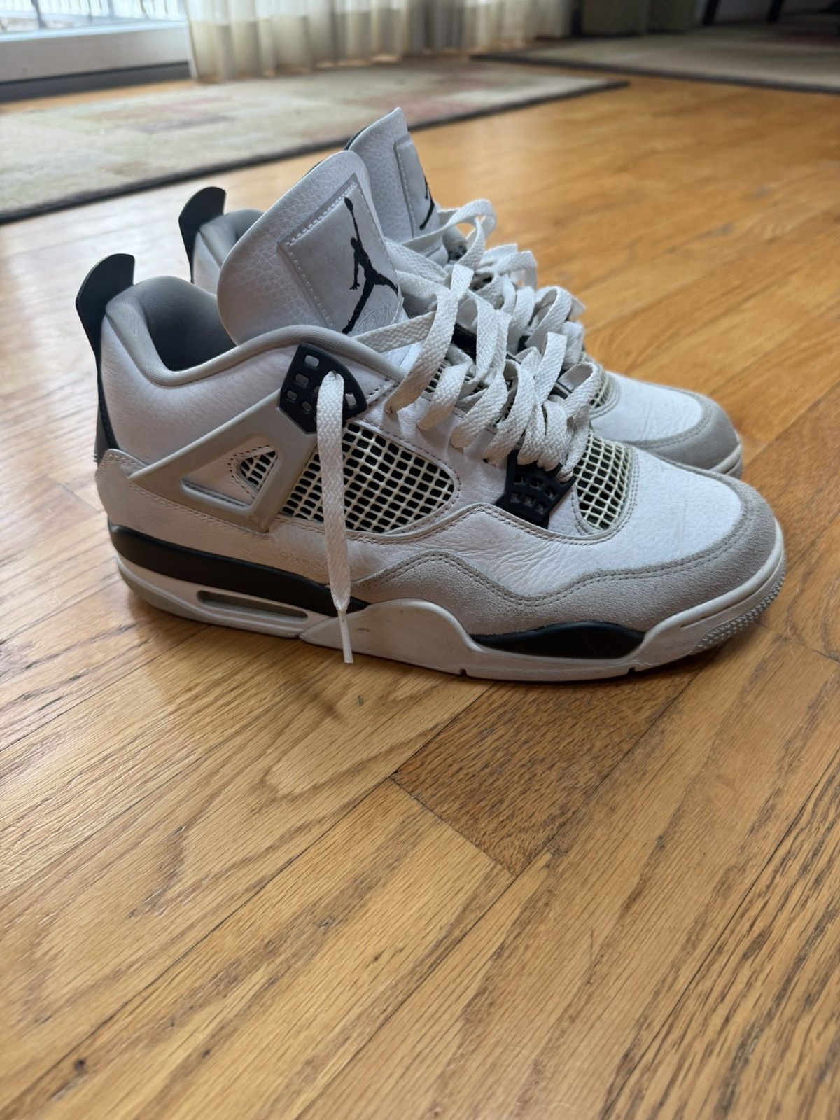 Jordan Brand Jordan 4 military black Size US 10 / EU 43 - 1 Thumbnail