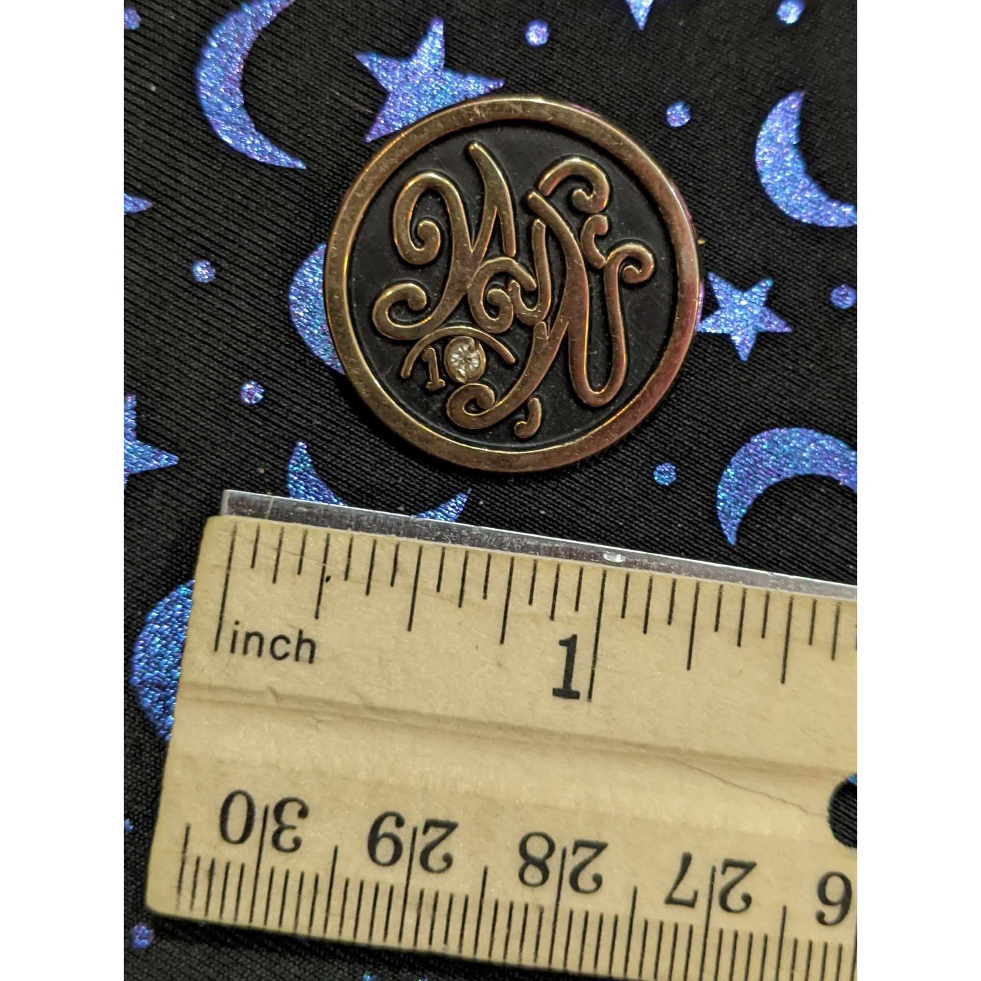 Other Weight Watchers 10 Pound Loss Award Lapel Pin Size ONE SIZE - 3 Thumbnail