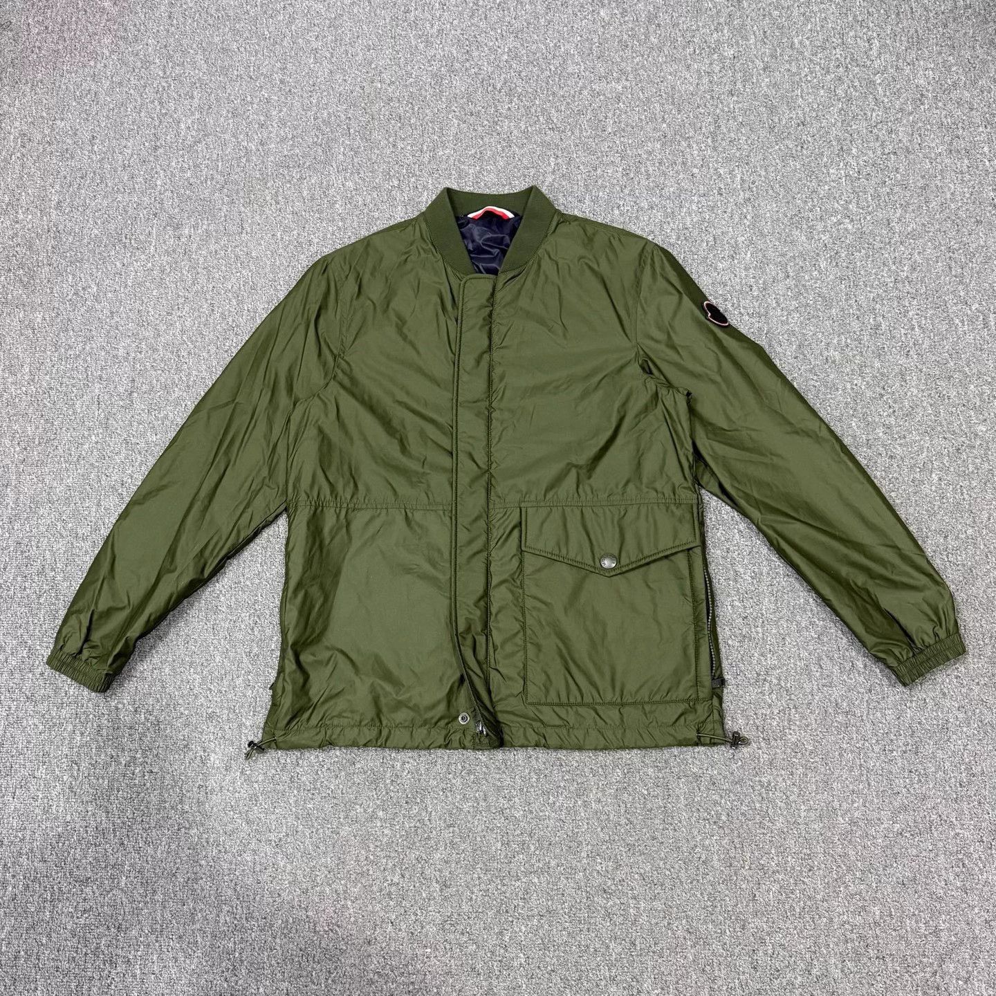 Moncler Moncler green jacket size 1 99 new Size US S / EU 44-46 / 1 - 1 Thumbnail
