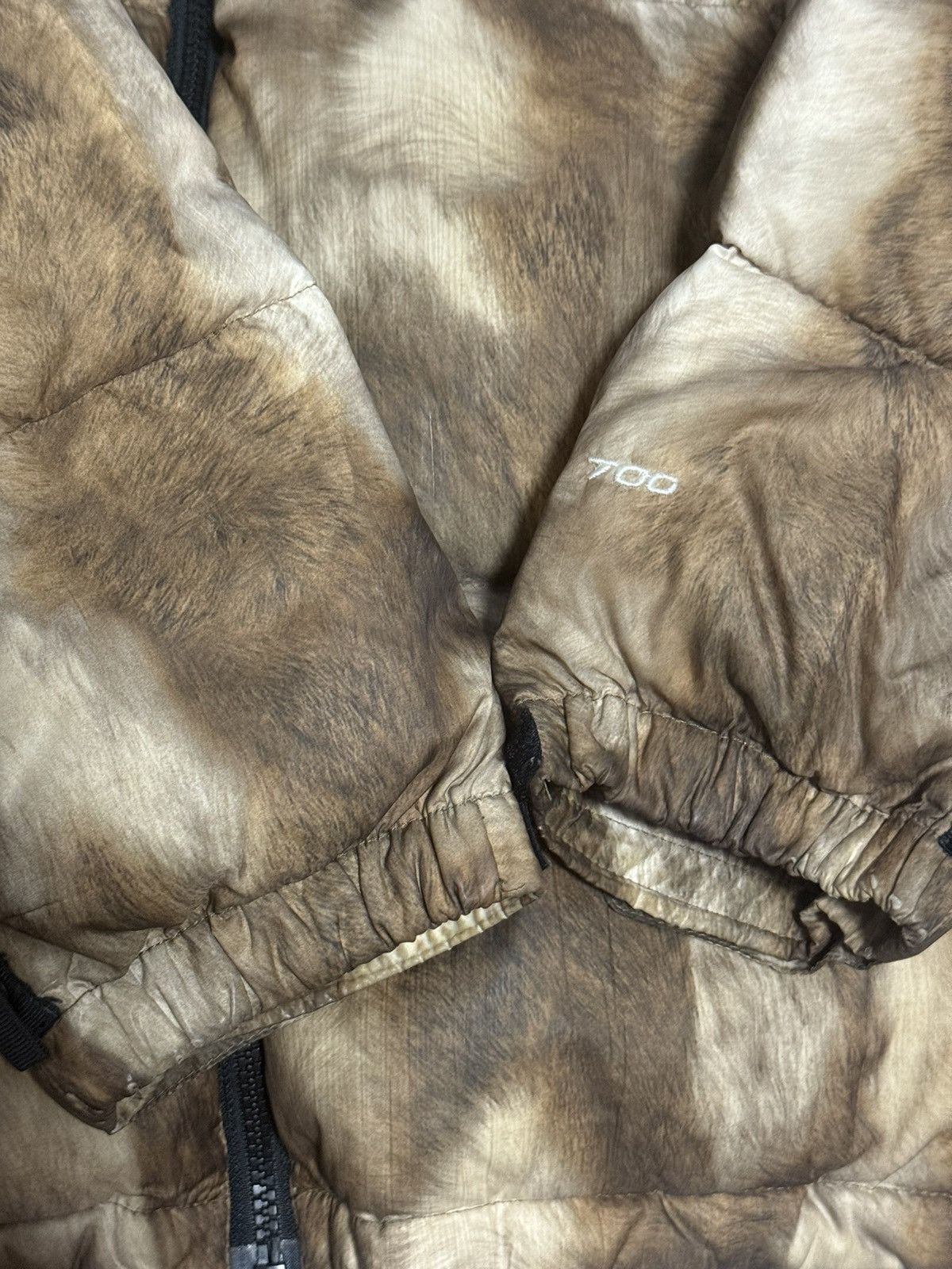 Supreme × The North Face Supreme tnf North face Fur print nuptse jacket Size US M / EU 48-50 / 2 - 4 Thumbnail