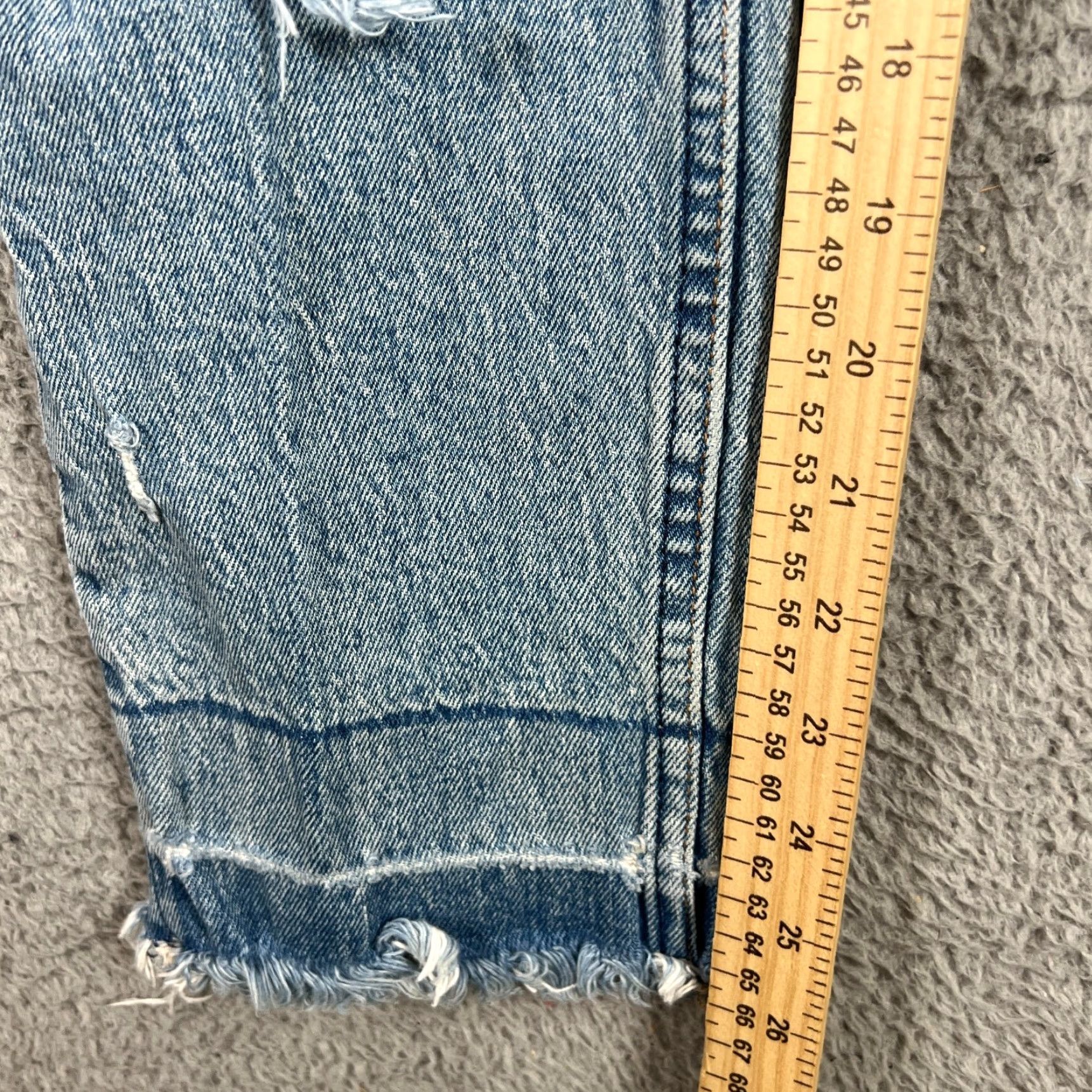Abercrombie & Fitch Abercrombie & Fitch Mom Jeans Women's Size 2/26 Blue Denim Distressed High Rise Size 26" / US 2 / IT 38 - 7 Thumbnail