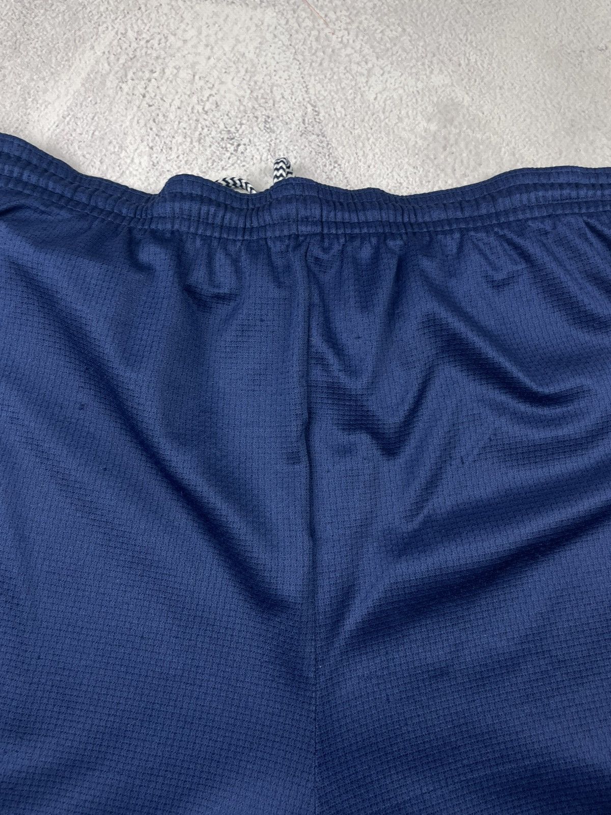 PONY × Vintage Tottenham Hotspur 1995-97 Home Shorts PONY Vintage Football Size US 32 / EU 48 - 11 Thumbnail