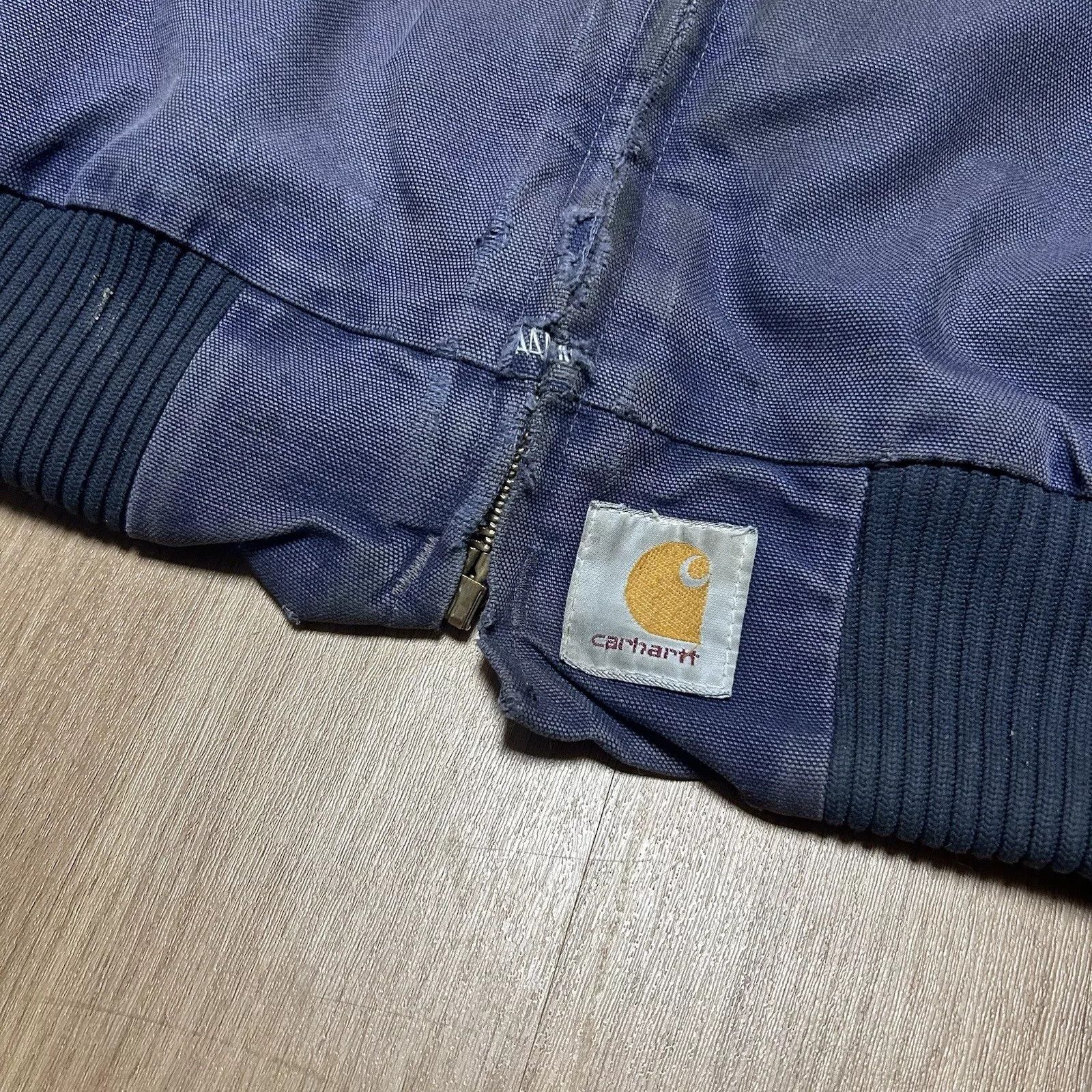 Carhartt Vintage Carhartt Navy Blue Faded Distressed Santa Size US XL / EU 56 / 4 - 9 Thumbnail