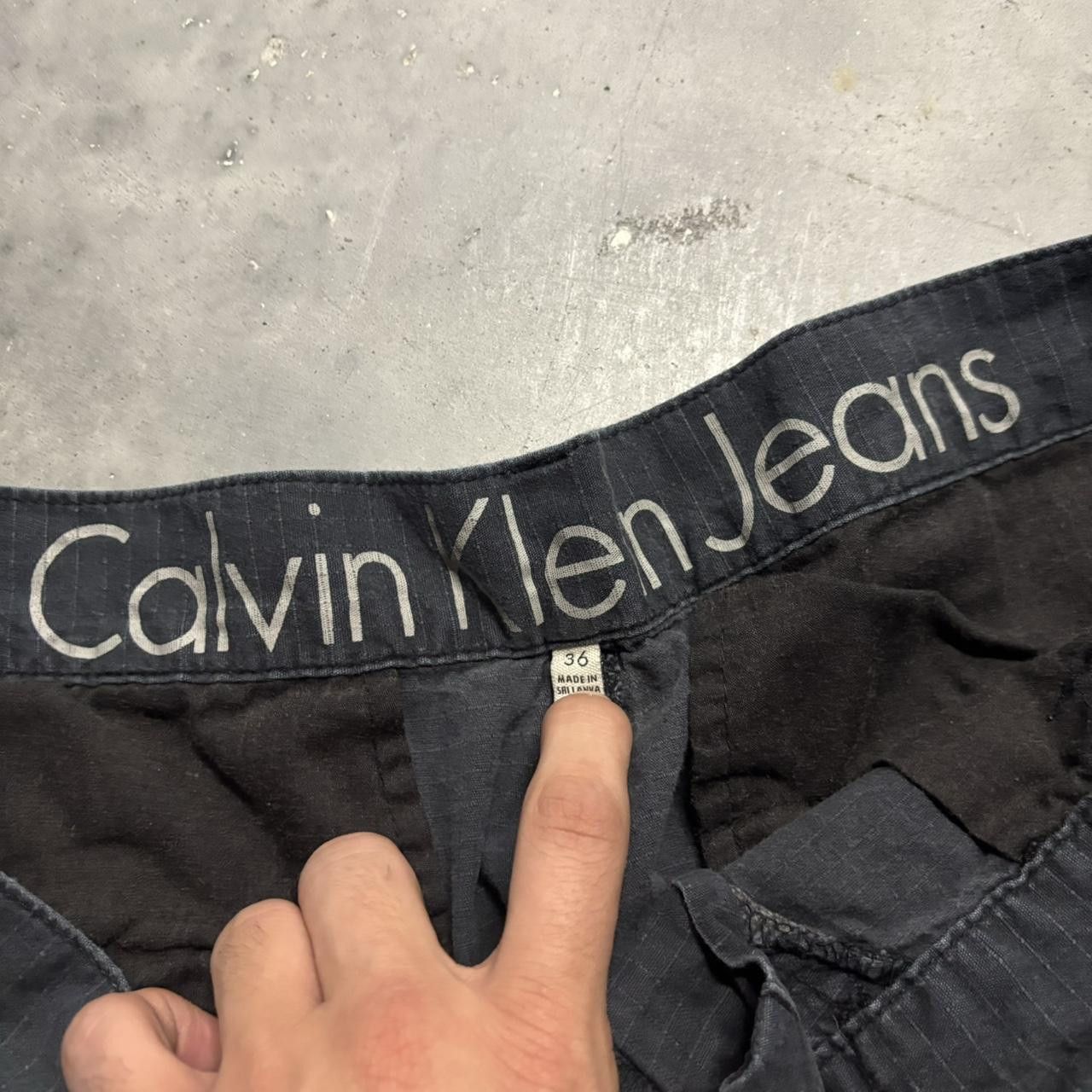 Calvin Klein × Vintage Crazy Vintage Y2K/2000s Baggy Faded Black Calvin Klein Skater Cargo Shorts! Size US 36 / EU 52 - 6 Thumbnail