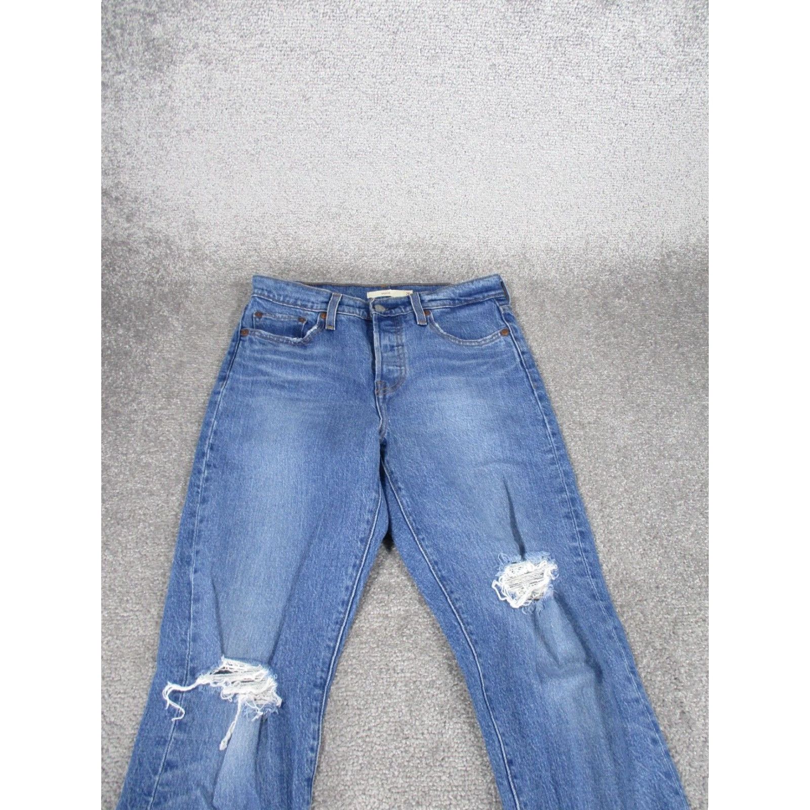 Levi's Levi's Wedgie Jeans Womens 26 Medium Blue Denim Button Fly Ripped Jeans Size 26" / US 2 / IT 38 - 2 Thumbnail
