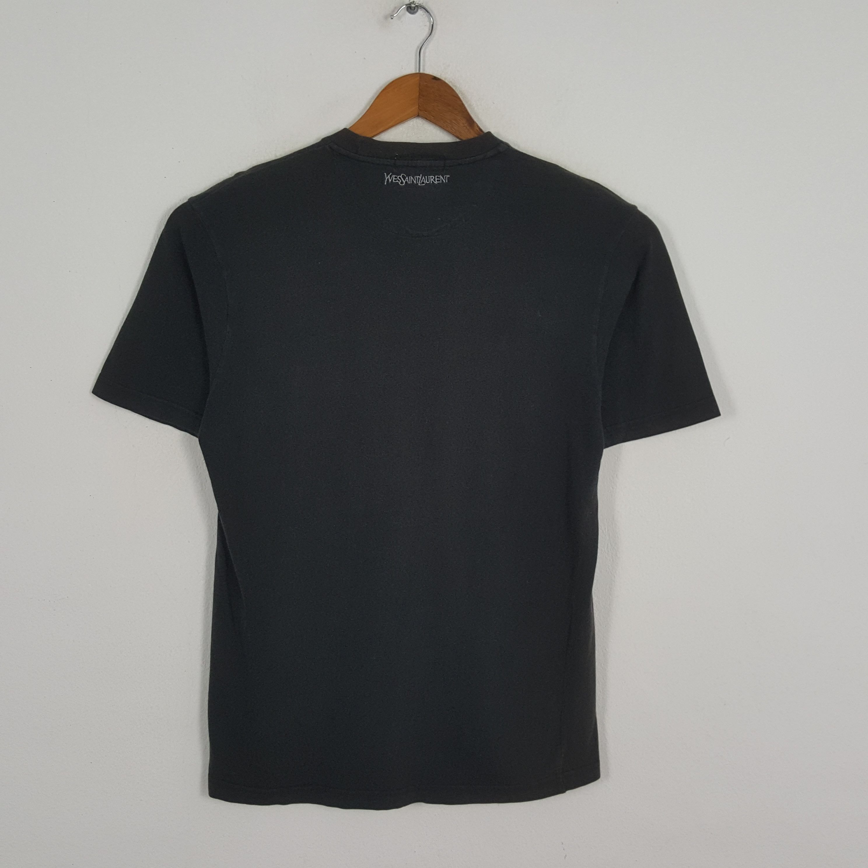 Vintage × Yves Saint Laurent Vintage YVES SAINT LAURENT Italian Fashion Brand T-Shirts Size US M / EU 48-50 / 2 - 3 Thumbnail