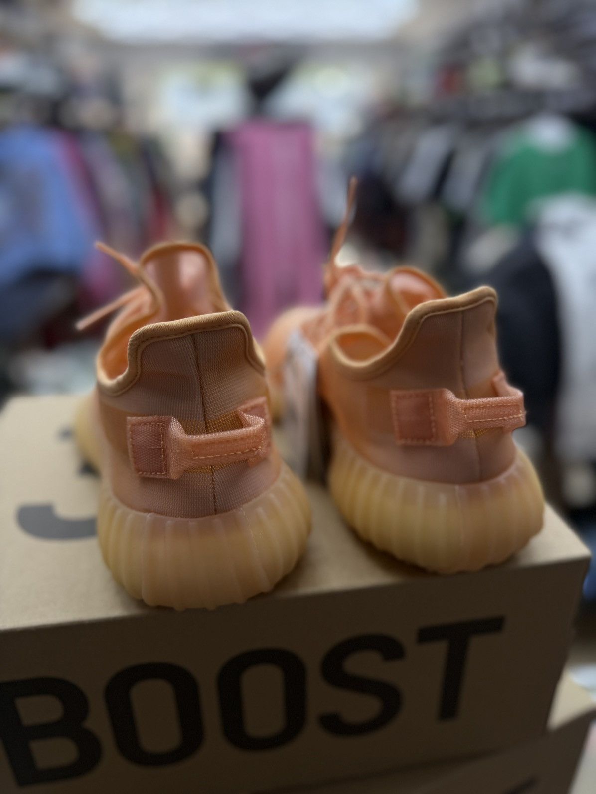 Yeezy Yeezy 350 Mono Clay Size 8 Brand New W Box Size US 8 / EU 41 - 7 Thumbnail