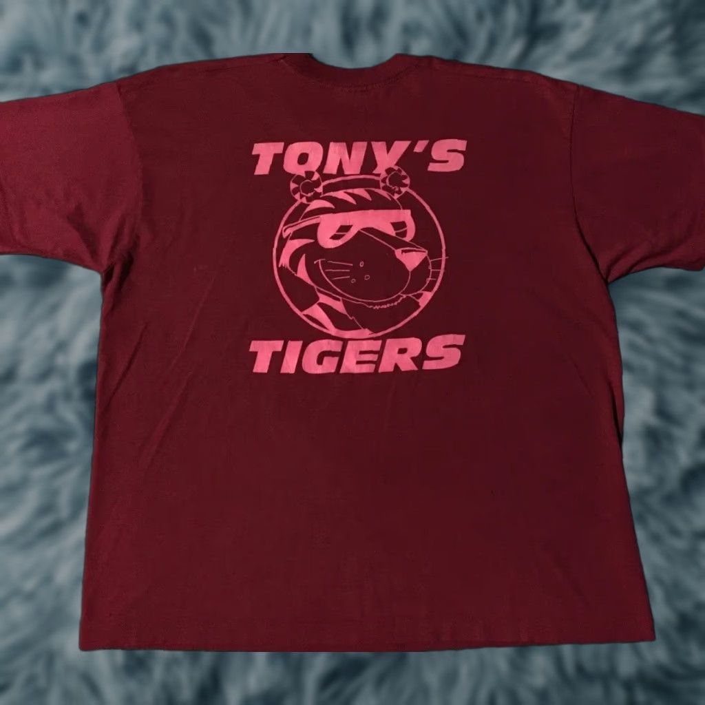 Vintage VINTAGE 90s Tonys Tigers T-Shirt XXL Red USA Animal College Sports Baseball Track PE Funny Grunge 80s Men Shirt Size US XXL / EU 58 / 5 - 1 Thumbnail