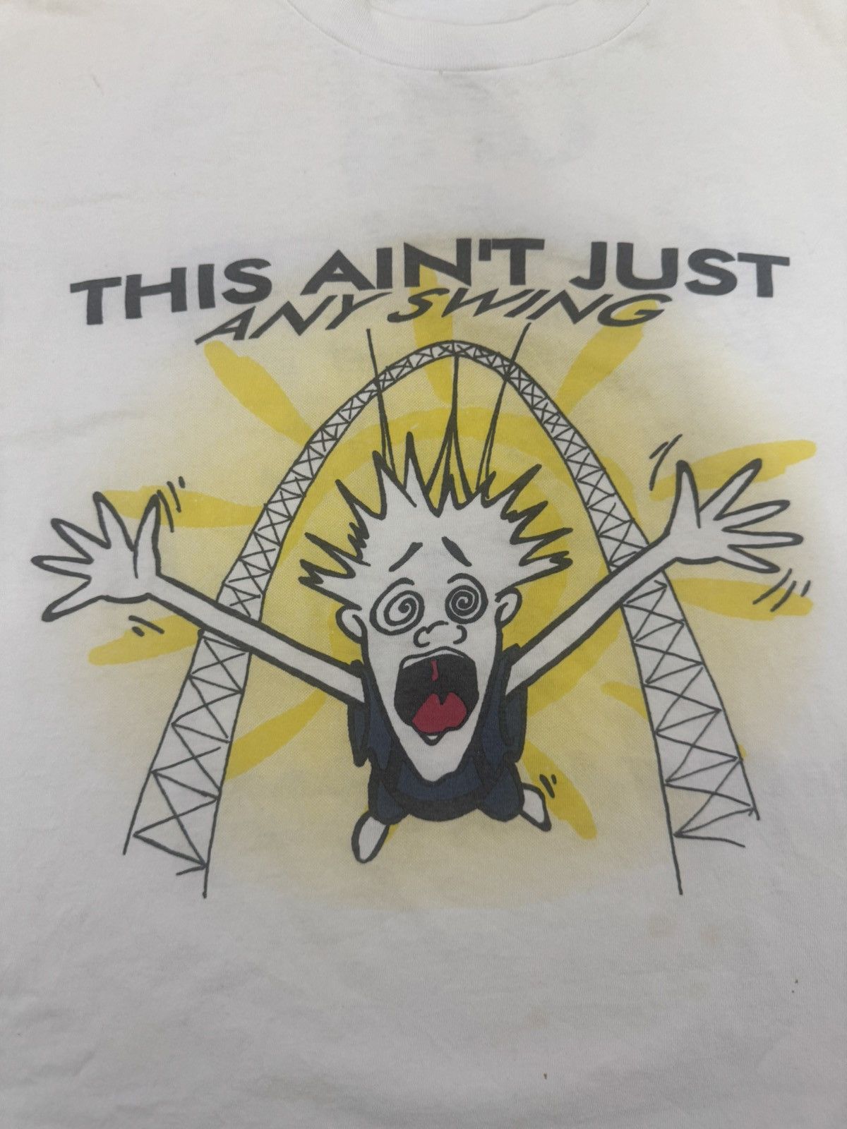 Hanes Vintage Y2K Paramount Canada’s Wonderland Tee Size US L / EU 52-54 / 3 - 1 Thumbnail