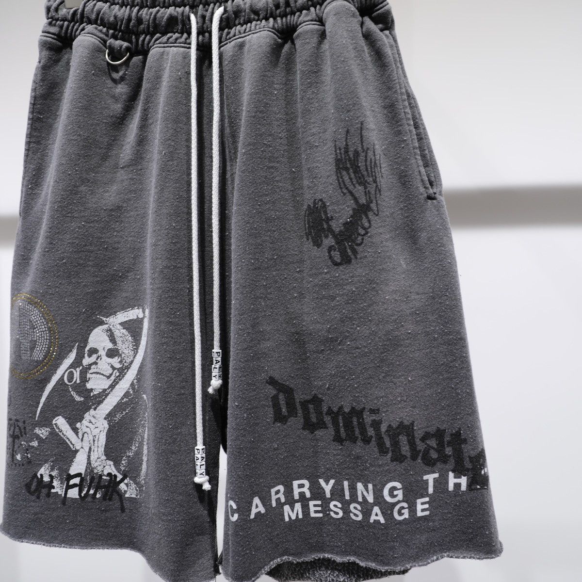 Paly Hollywood Paly Hollywood Carrying The Message Sweatshort Vintage Black Size US 32 / EU 48 - 5 Thumbnail