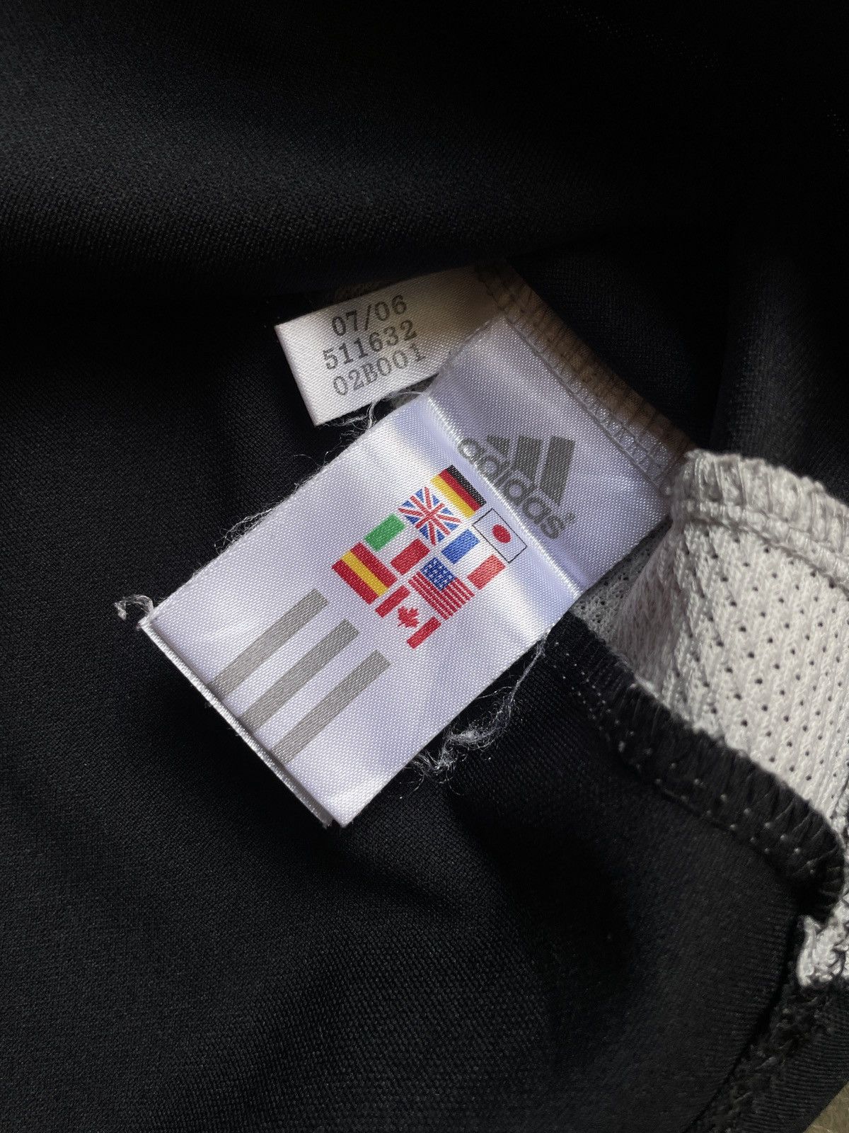 Adidas Adidas Jersey Gorpcore Size US L / EU 52-54 / 3 - 8 Thumbnail