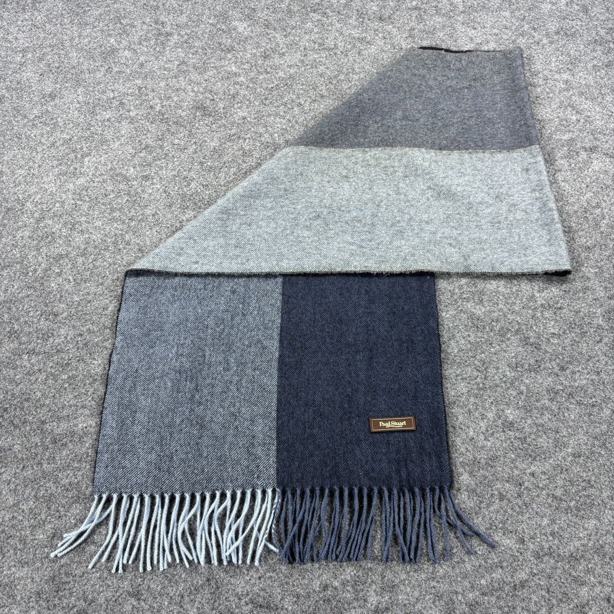Paul Stuart × Vintage Paul Stuart Scarf # D764 # Muffler # Neckwear Size ONE SIZE - 7 Thumbnail