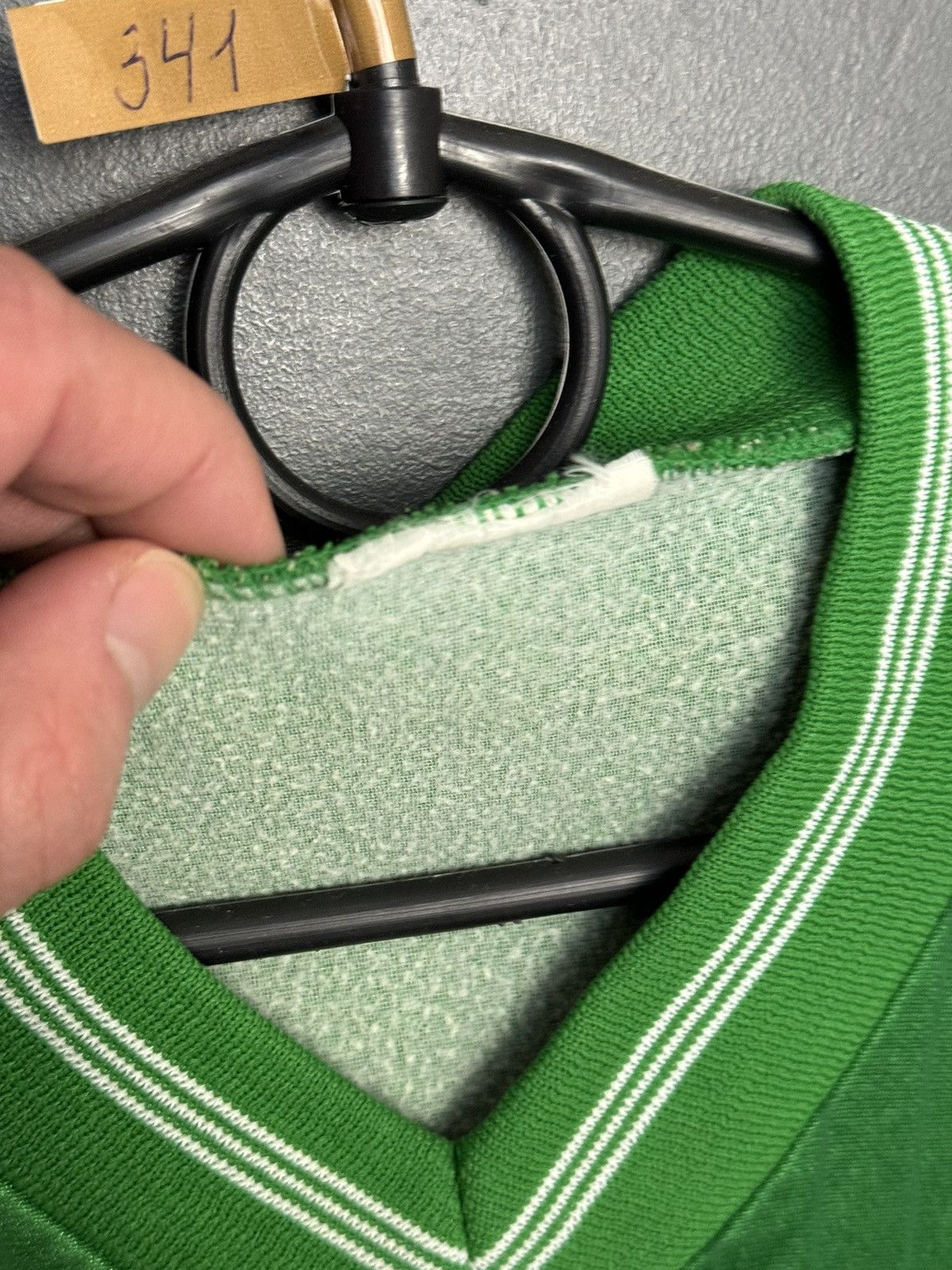 Umbro Northern Ireland 80s HomeFootball Long Sleeve Jersey Size US M / EU 48-50 / 2 - 9 Thumbnail