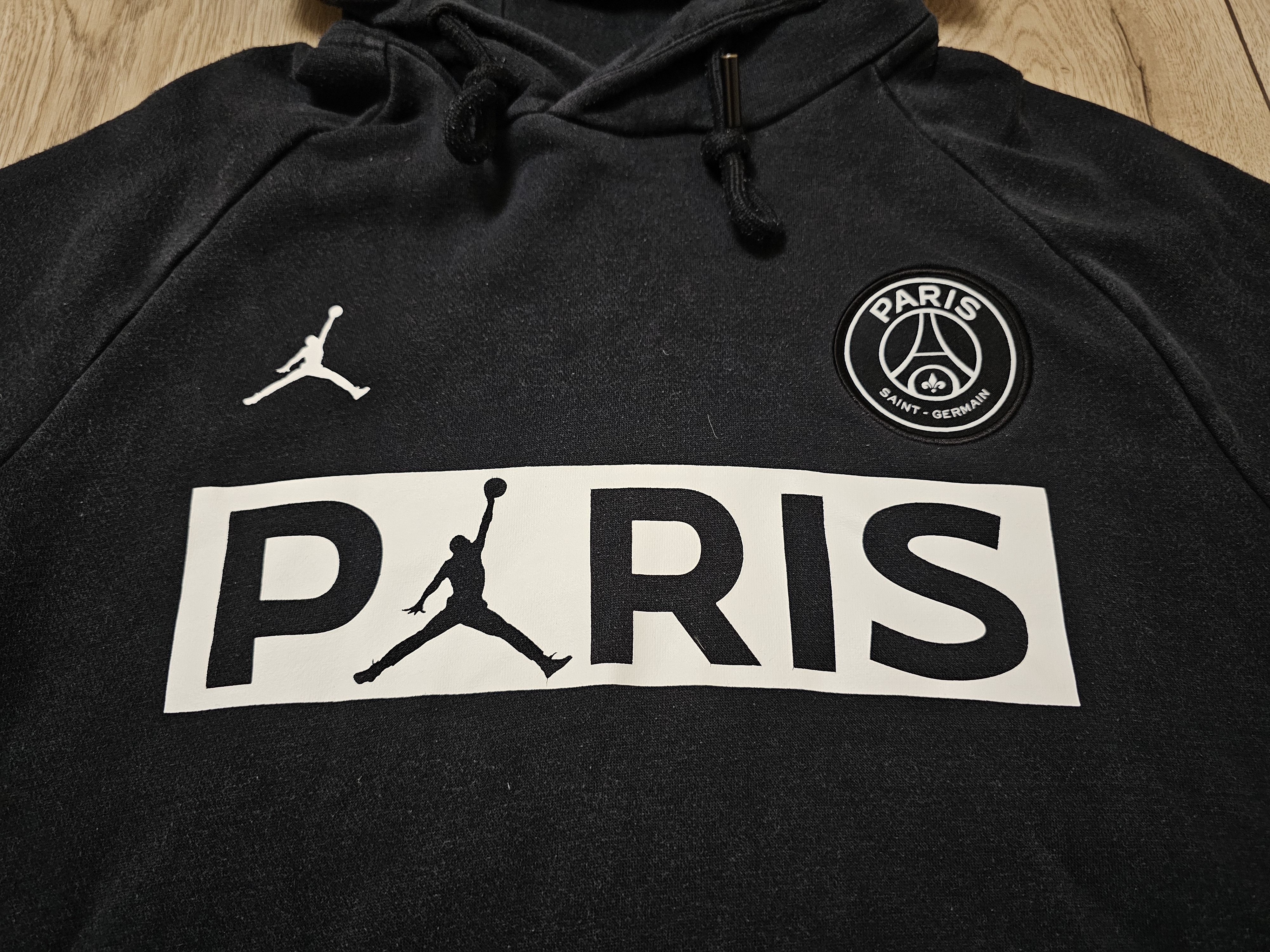 All Sport NIKE AIR JORDAN PSG SOCCER HOODIE FOOTBALL SWEATER Size US L / EU 52-54 / 3 - 3 Thumbnail