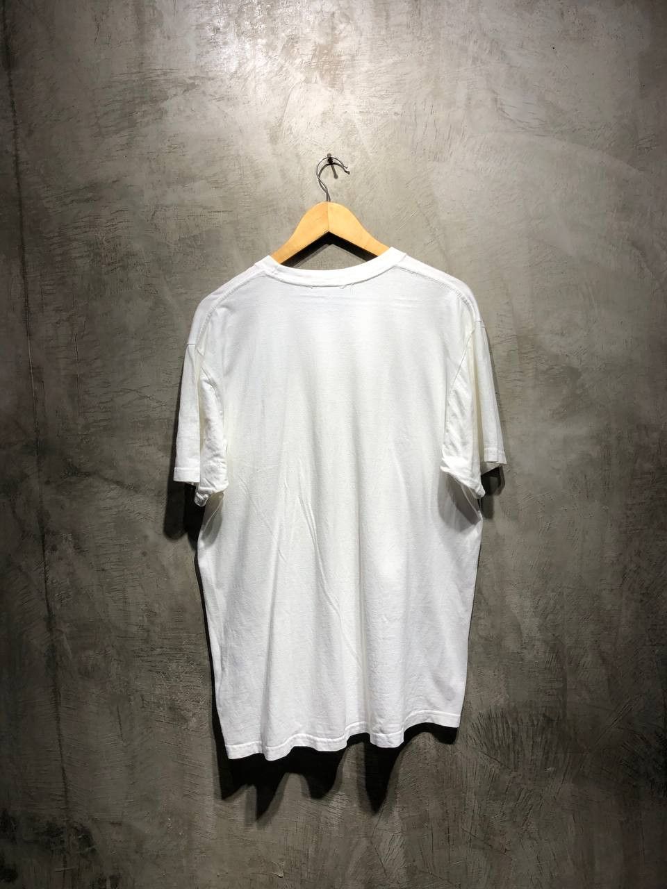 Burberry × Supreme Supreme X Burberry Box Logo tee Size US L / EU 52-54 / 3 - 6 Thumbnail