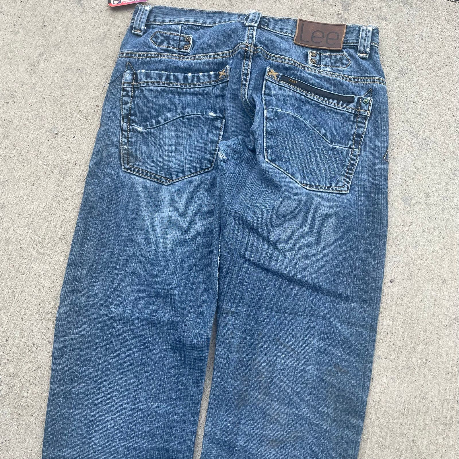 Lee Vintage Lee Jeans 31x28 Faded Blue Denim Straight Leg Pants Size US 31 - 3 Thumbnail