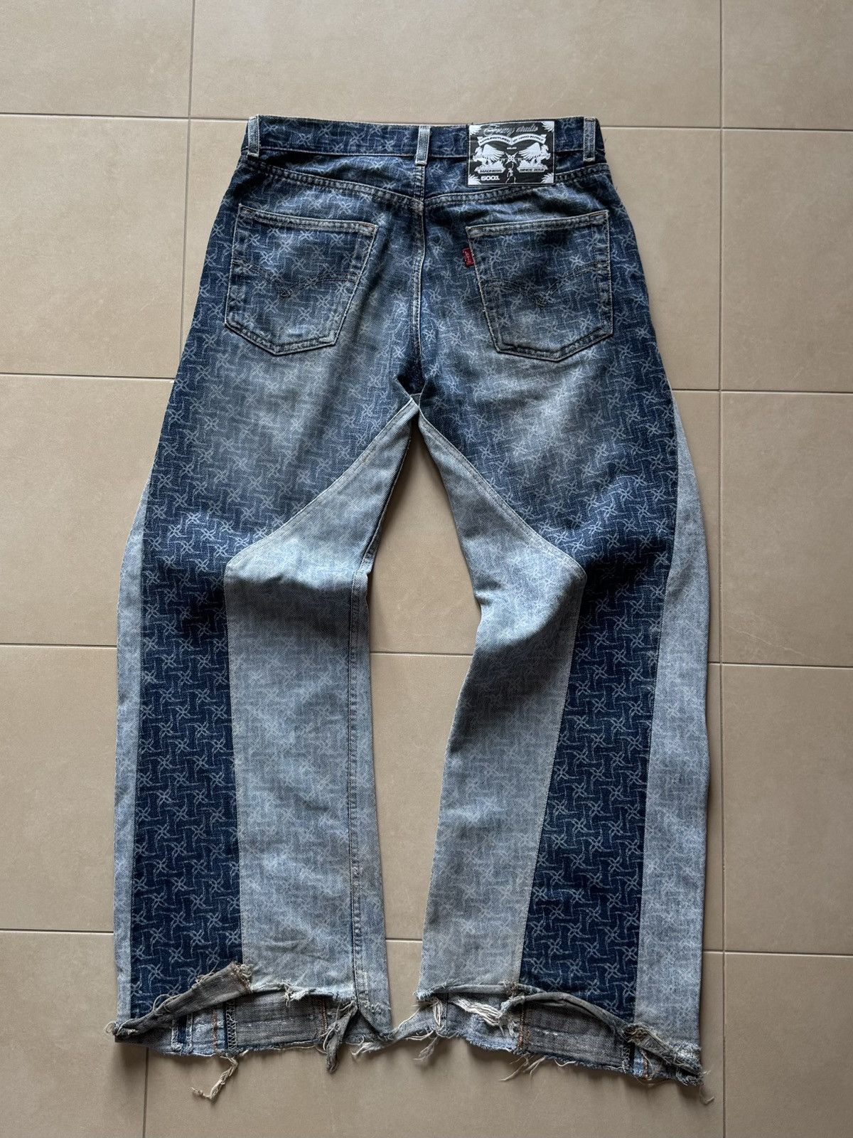 PDF Formy Studio 1/1 “Denim Fever” Reworked Jeans Size US 31 - 2 Thumbnail