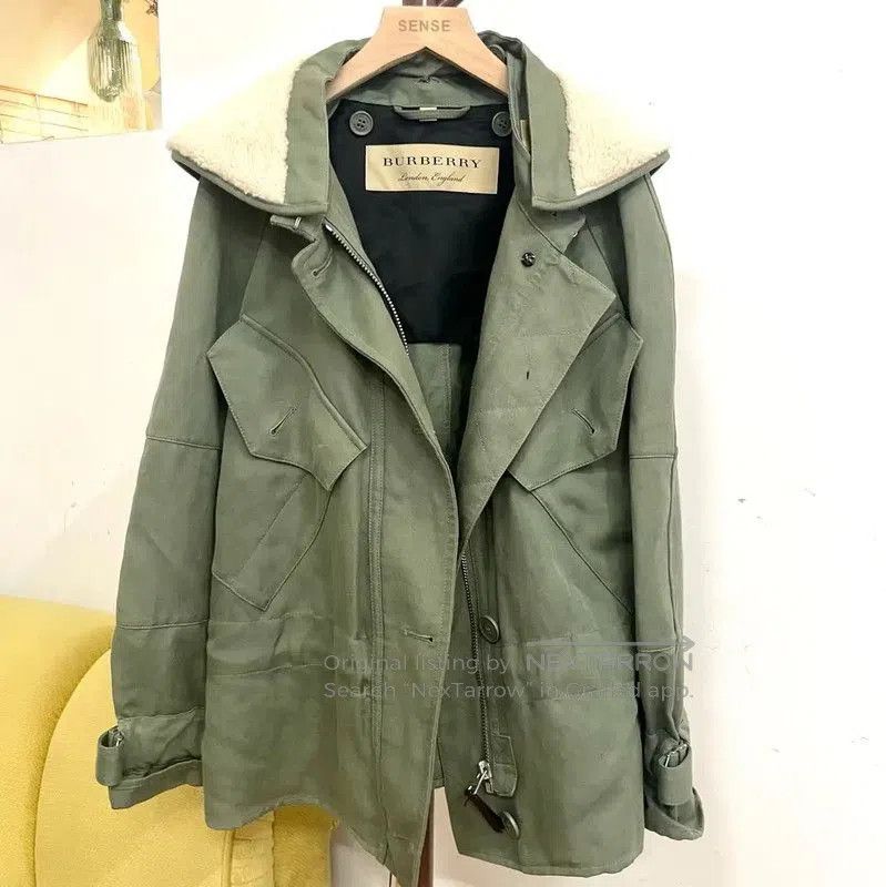 Burberry Burberry Women's Green Wool Short Jacket. Size M / US 6-8 / IT 42-44 - 2 Thumbnail