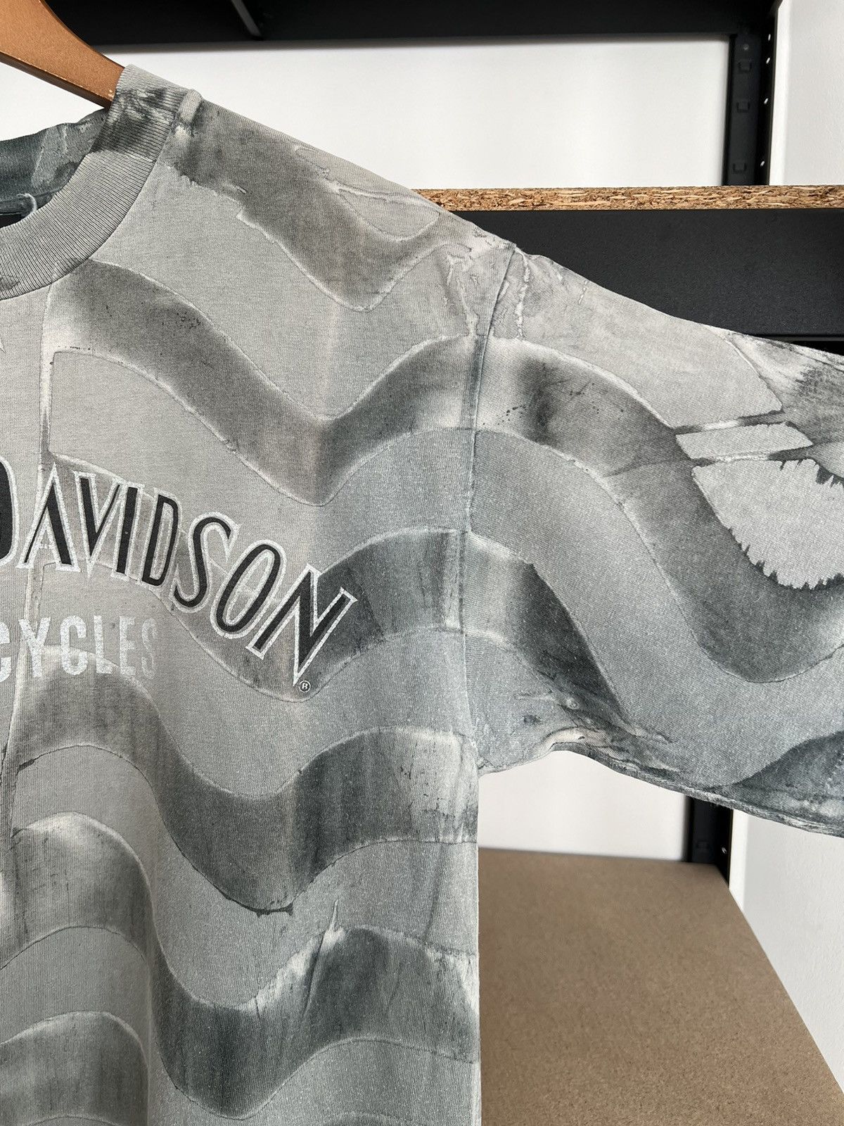Harley Davidson Vintage 1995 Harley Davidson Flag USA AOP T-shirt Size US L / EU 52-54 / 3 - 13 Thumbnail