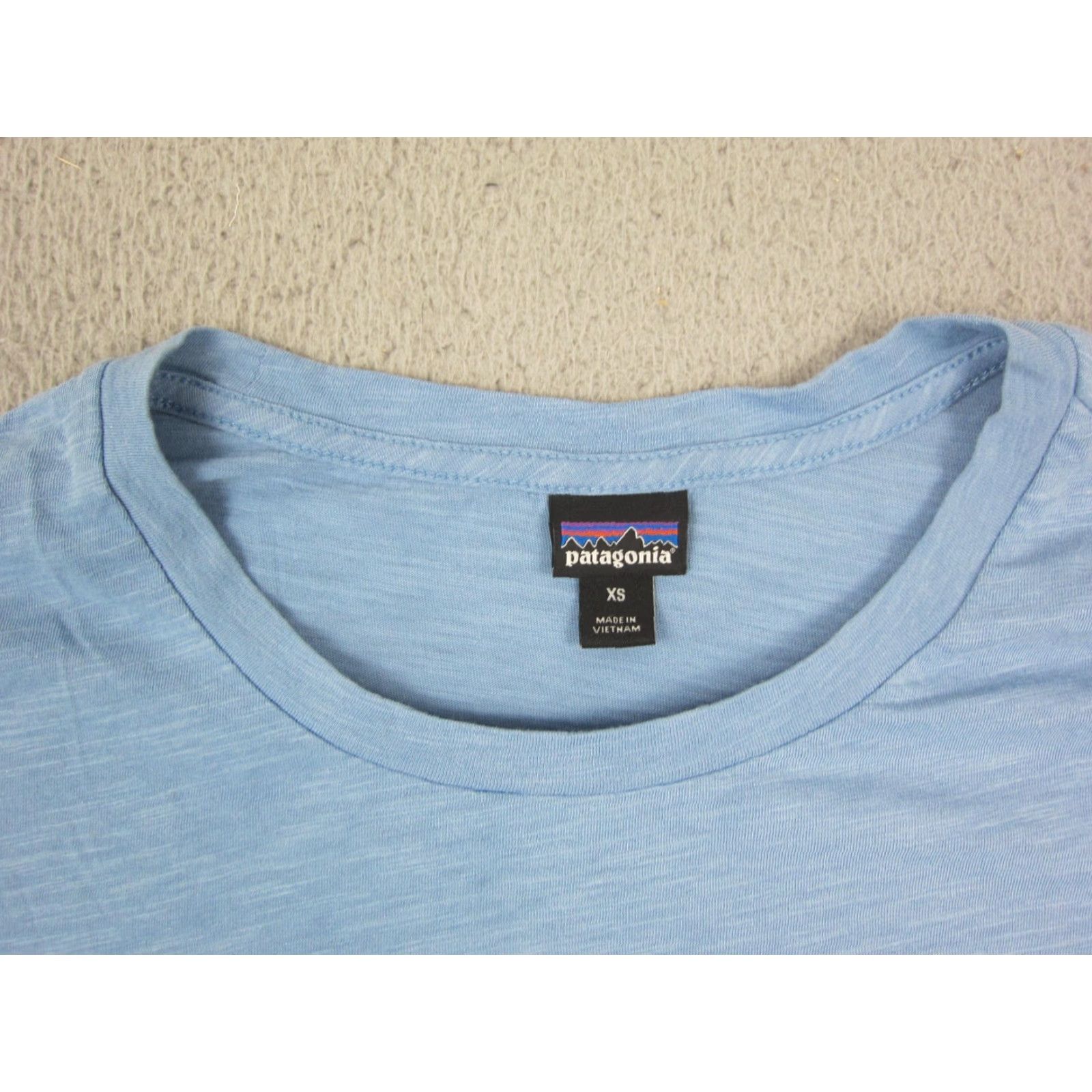 Patagonia Patagonia Shirt Womens XS Blue Mainstay Pocket Casual Tee Shirt Shirt T-Shirt Casual City Outdoor Womens XS Blue Asian? Size XS / US 0-2 / IT 36-38 - 2 Thumbnail