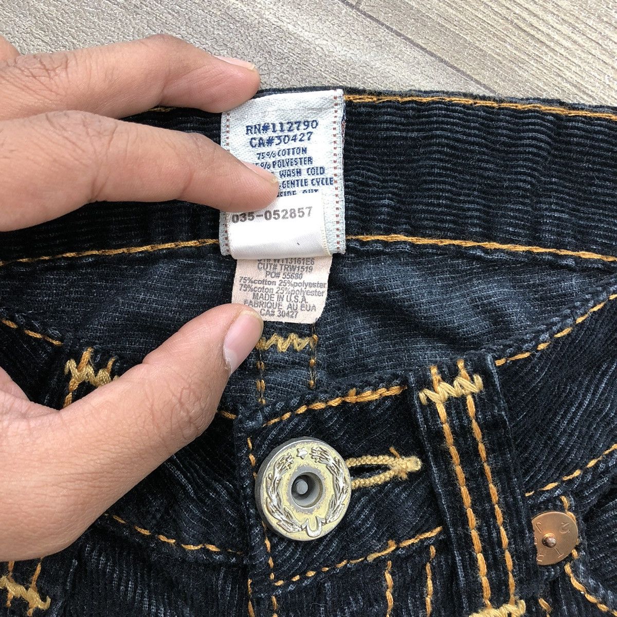 True Religion × Vintage Y2K Vintage True Religion Flared Courduroy Bootcut Pants Size 26" / US 2 / IT 38 - 8 Thumbnail