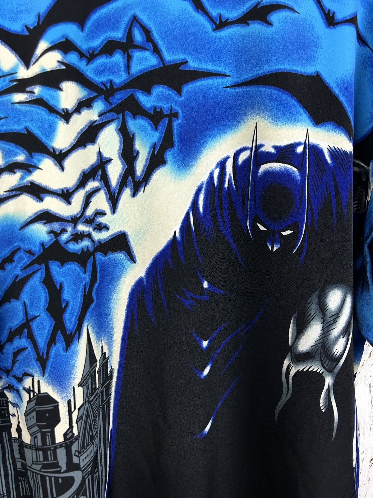 DC Comics 00s Vintage Warner Bros Batman DC Comics 2001 AOP Shirt Size US L / EU 52-54 / 3 - 6 Thumbnail
