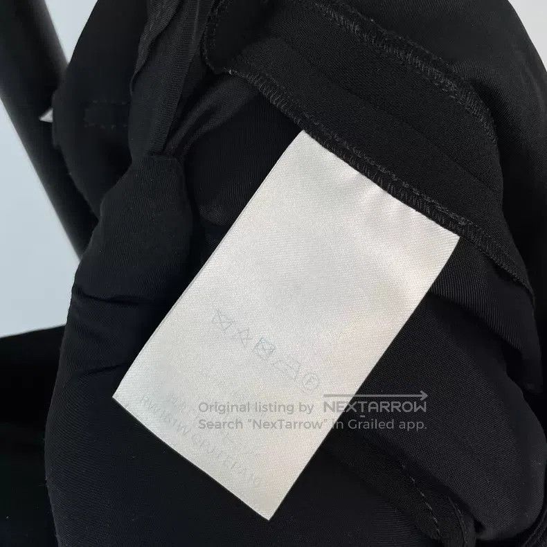 Louis Vuitton Louis Vuitton Black Silver Button Suit Shorts Size US 40 / EU 56 - 9 Thumbnail