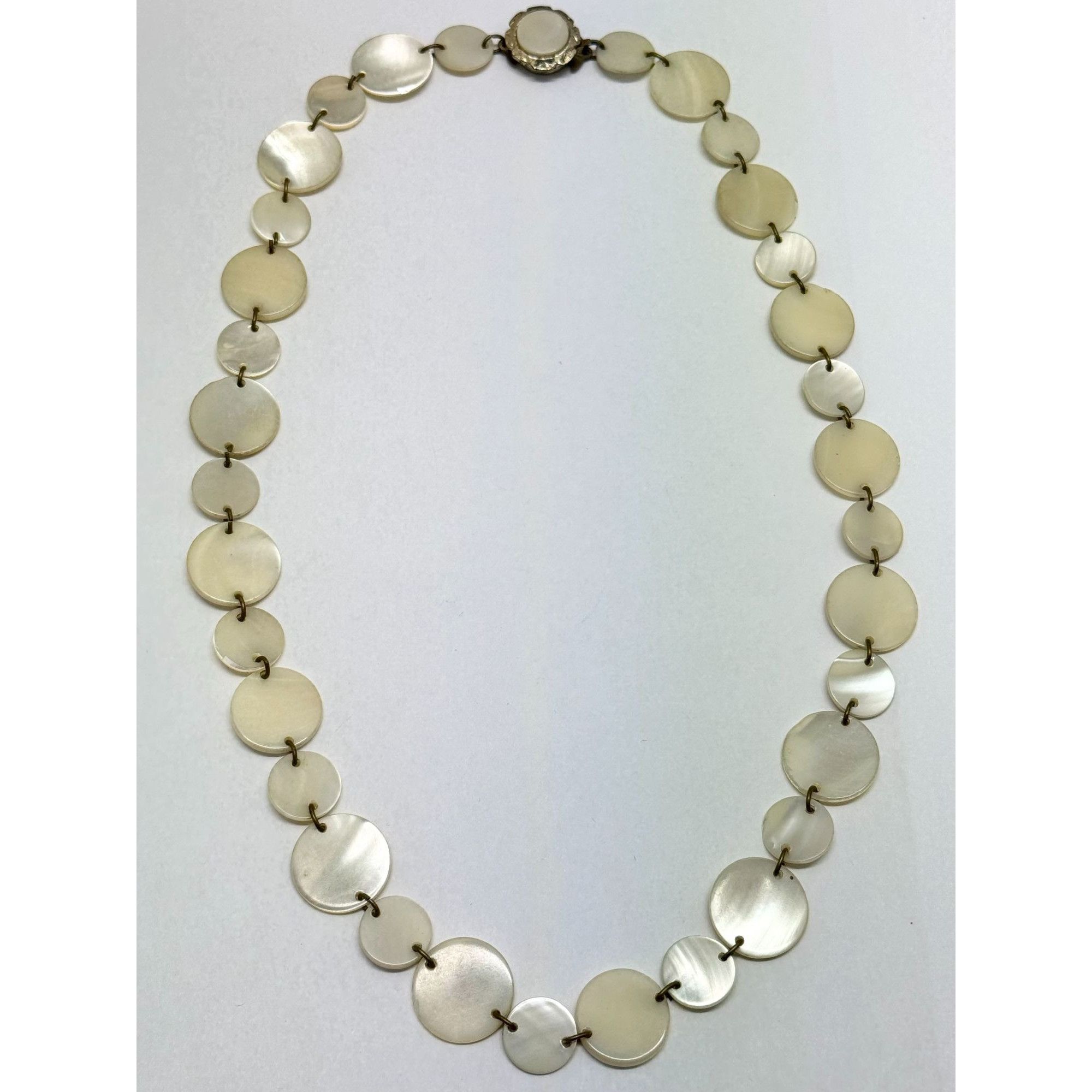 Vintage Japan vintage beaded shell necklace Size ONE SIZE - 2 Thumbnail