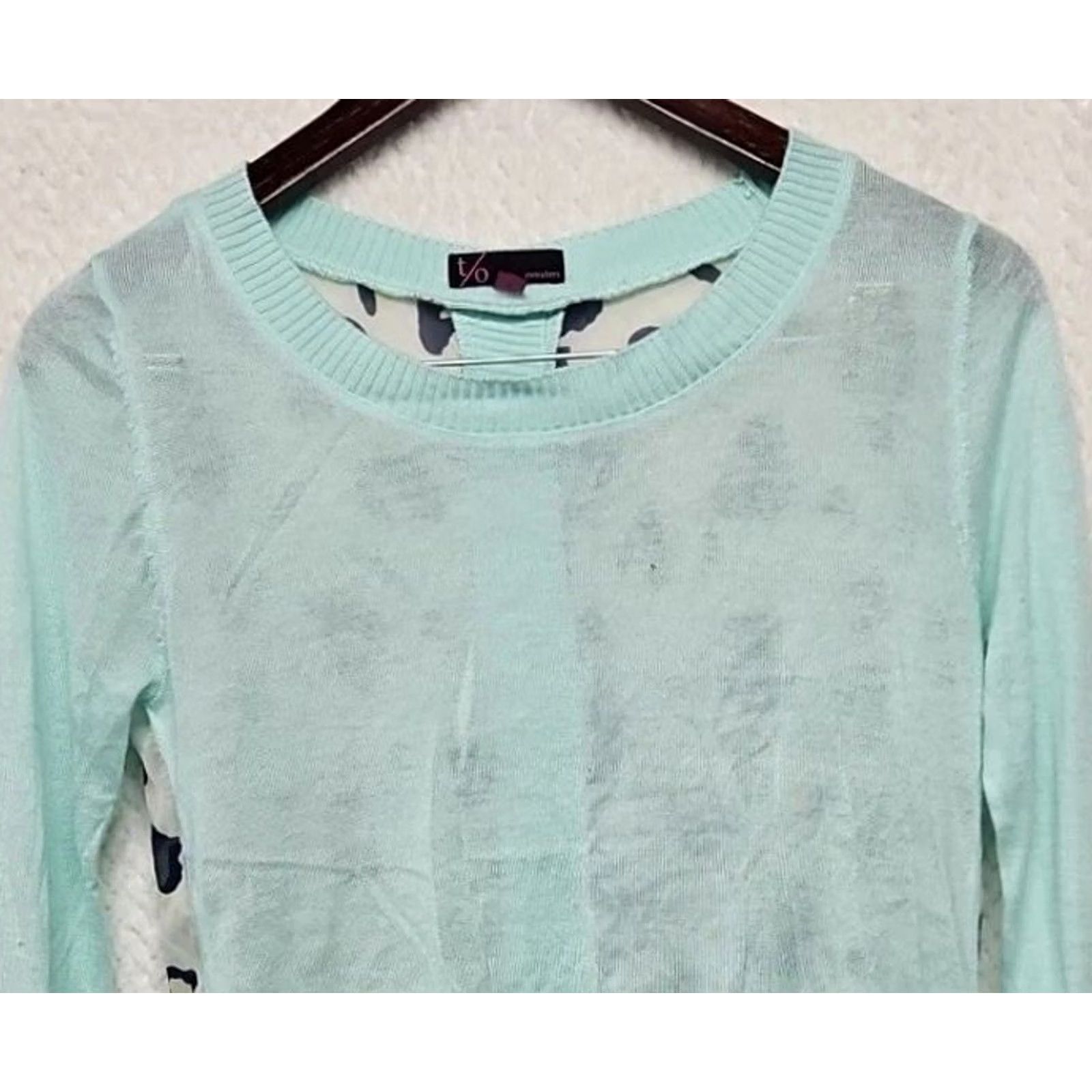 Vintage VINTAGE Mint Green Leopard Back Cardigan Women’s Small Sheer Lightweight Y2K Knit Top Size S / US 4 / IT 40 - 3 Thumbnail