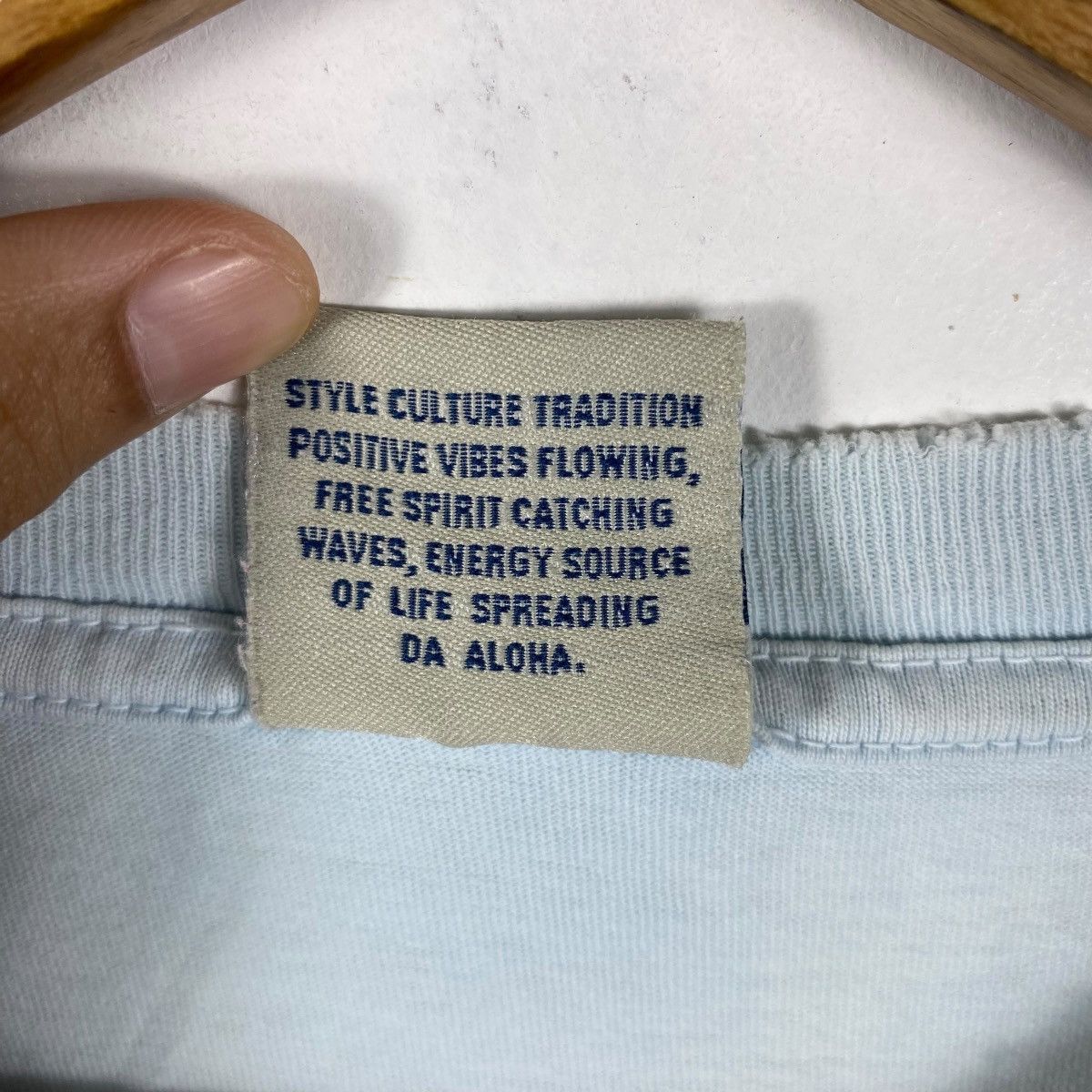 Vintage Vintage Distressed PIKO Hawaiian Longboard Wear Surf Tee Size US L / EU 52-54 / 3 - 7 Thumbnail