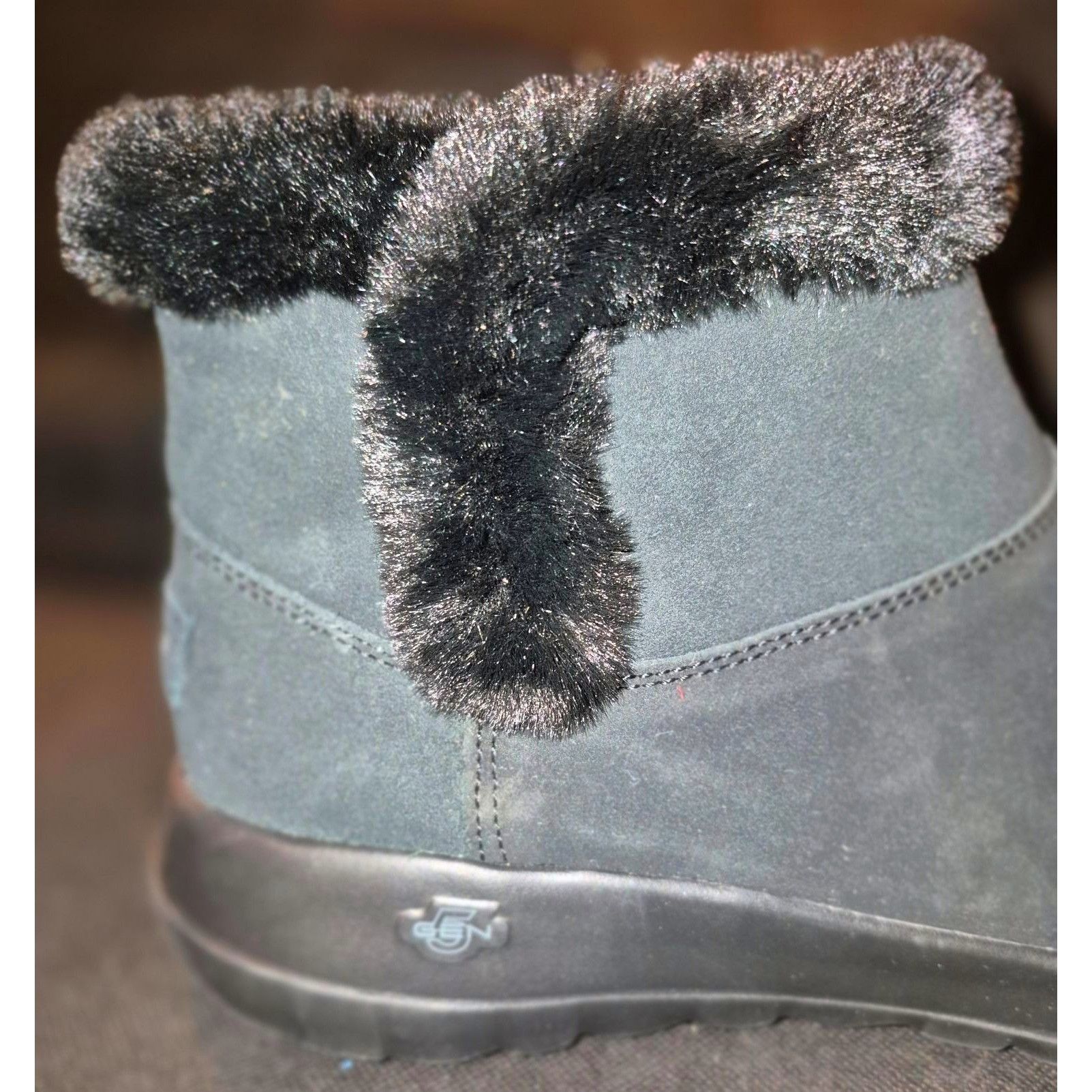 SKECHERS Skechers Womens Black Suede & Faux Fur Lined Ankle Boots NEW Size US 10 / IT 40 - 2 Thumbnail