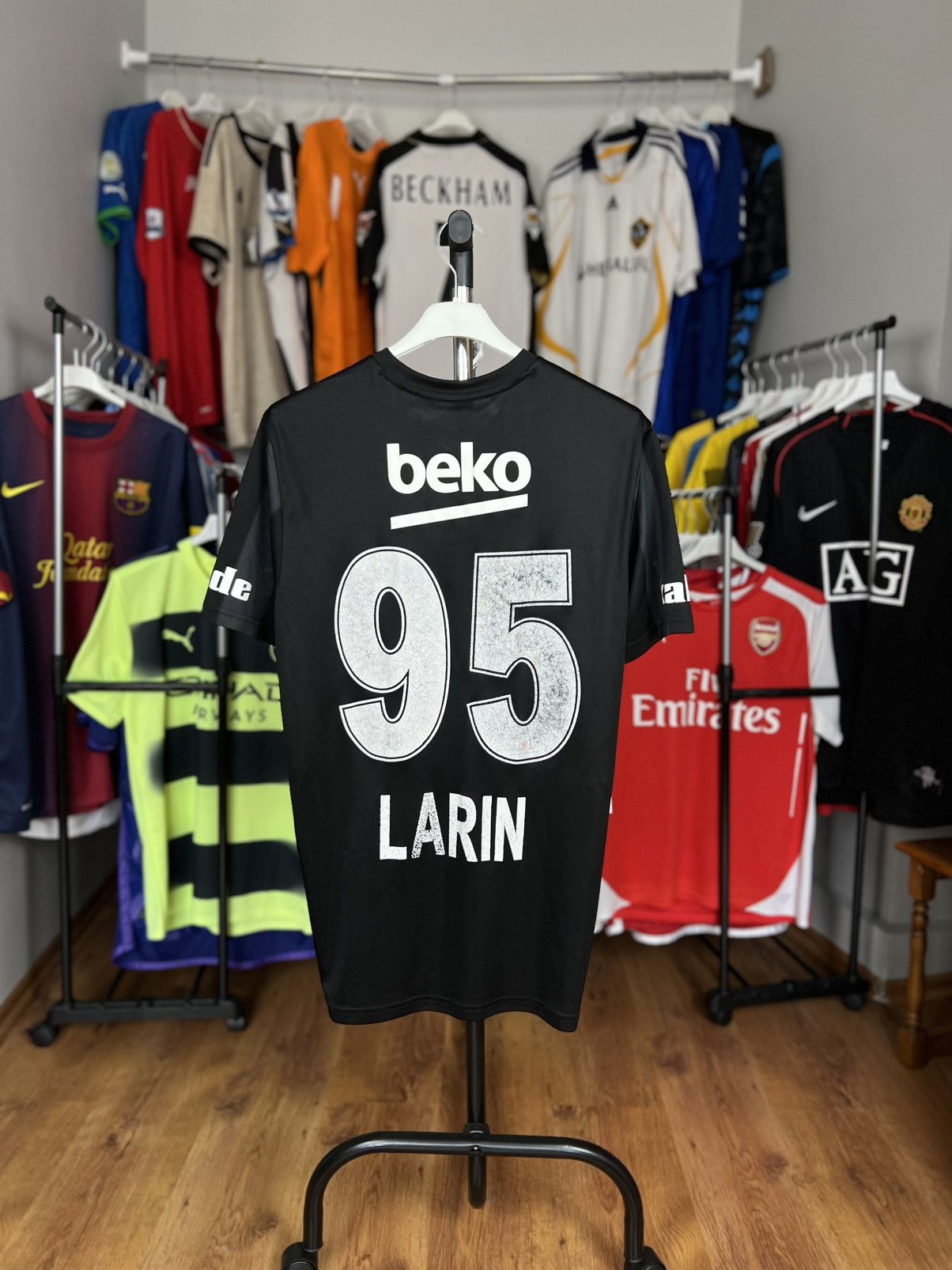 Adidas Soccer Jersey Adidas Besiktas 2018/19 Larin #95 Size US M / EU 48-50 / 2 - 1 Thumbnail