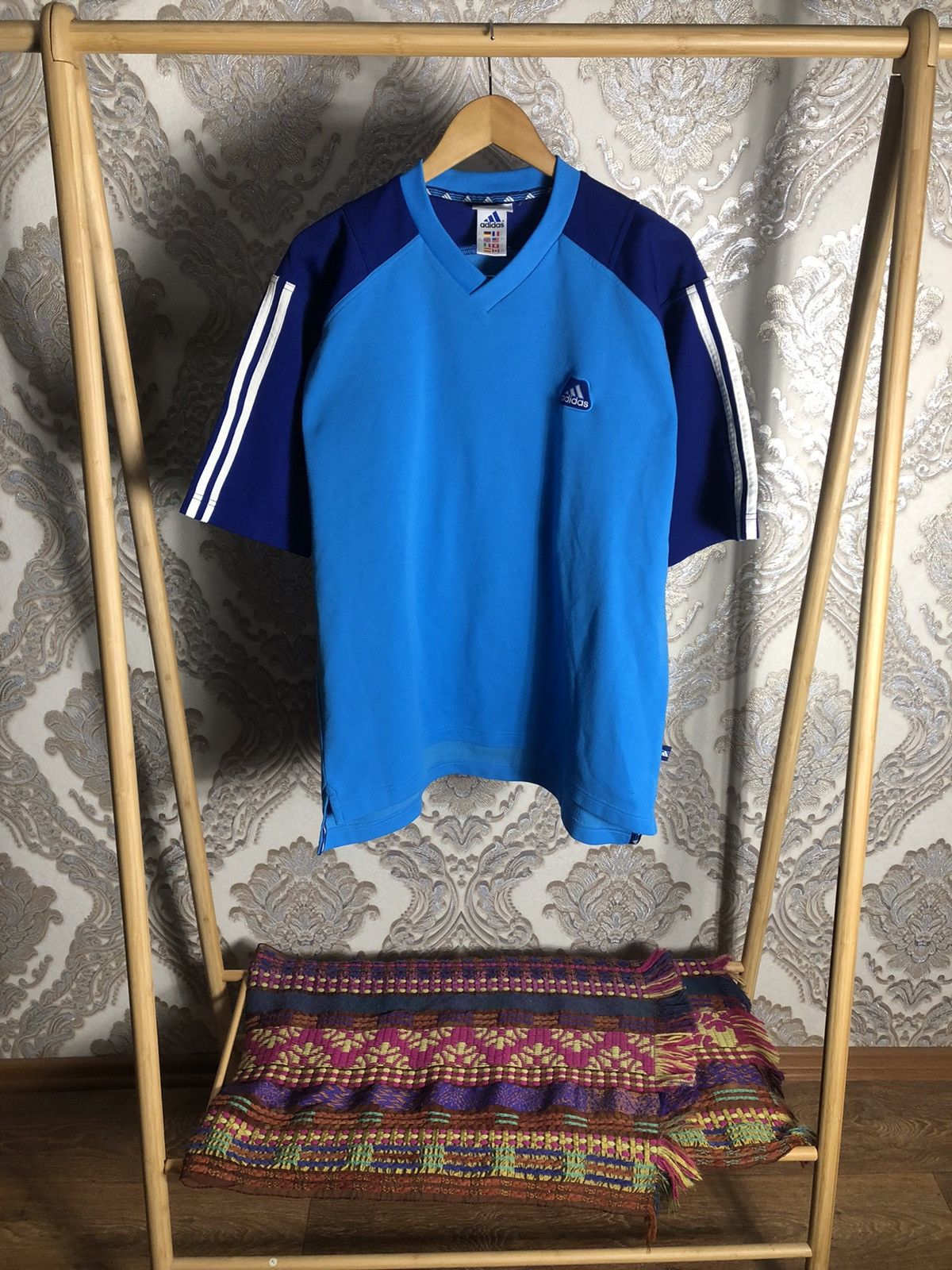 Adidas VINTAGE ADIDAS ORIGINAL EQUIPMENT RETRO T-SHIRT CASUAL 90s Size US L / EU 52-54 / 3 - 1 Thumbnail