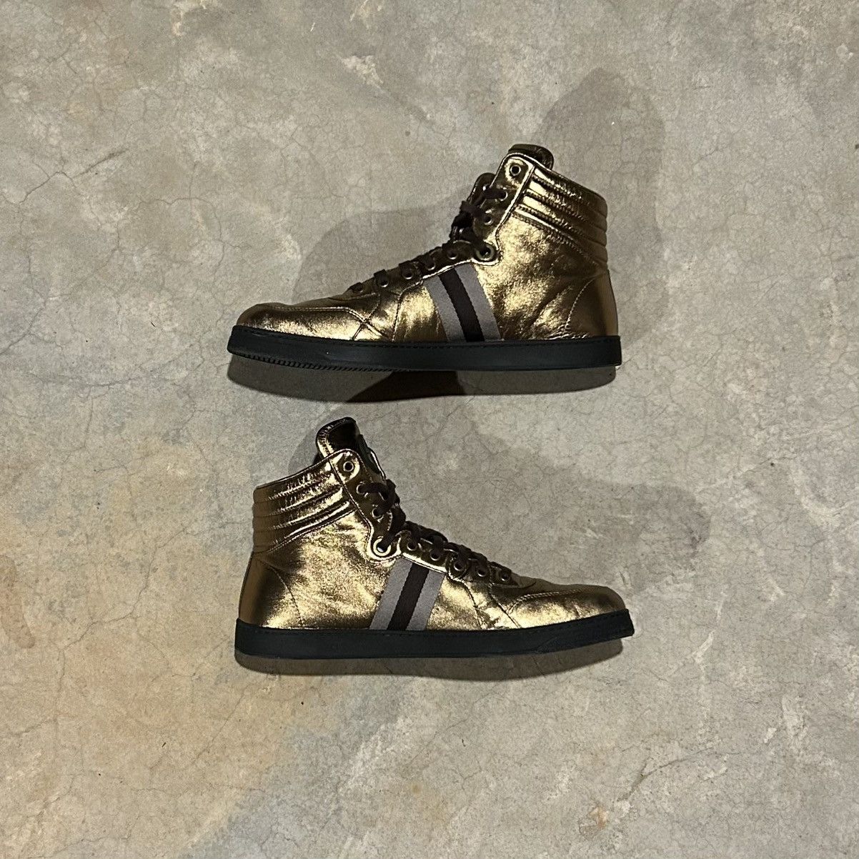 Designer × Gucci Gucci Nappa Silk Metallic Gold Web Stripe High Top Sneakers Size US 13 / EU 46 - 5 Thumbnail