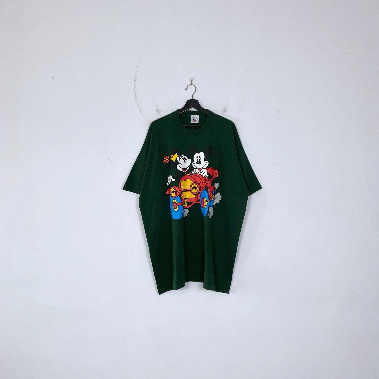 Vintage VINTAGE DISNEY MICKEY & MINNIE TEE Size US XL / EU 56 / 4 - 1 Thumbnail