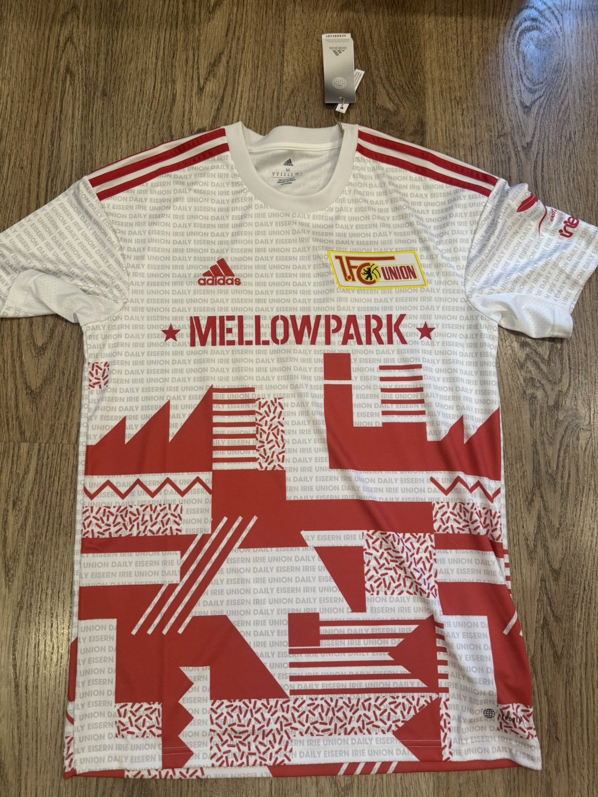 Adidas 1. FC UNION BERLIN 2022/2023 SHIRT SIZE M HI3295 ADIDAS Size US M / EU 48-50 / 2 - 1 Thumbnail