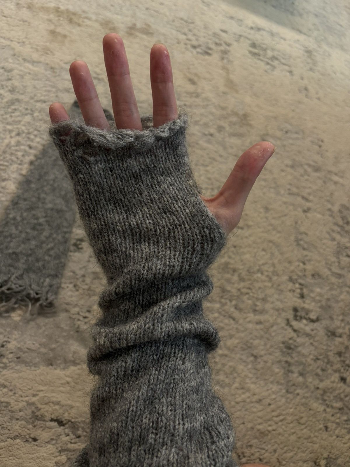 Number (N)ine FW09 "A Closed Feeling" Knit Distressed Arm Warmers (2) Size ONE SIZE - 6 Thumbnail